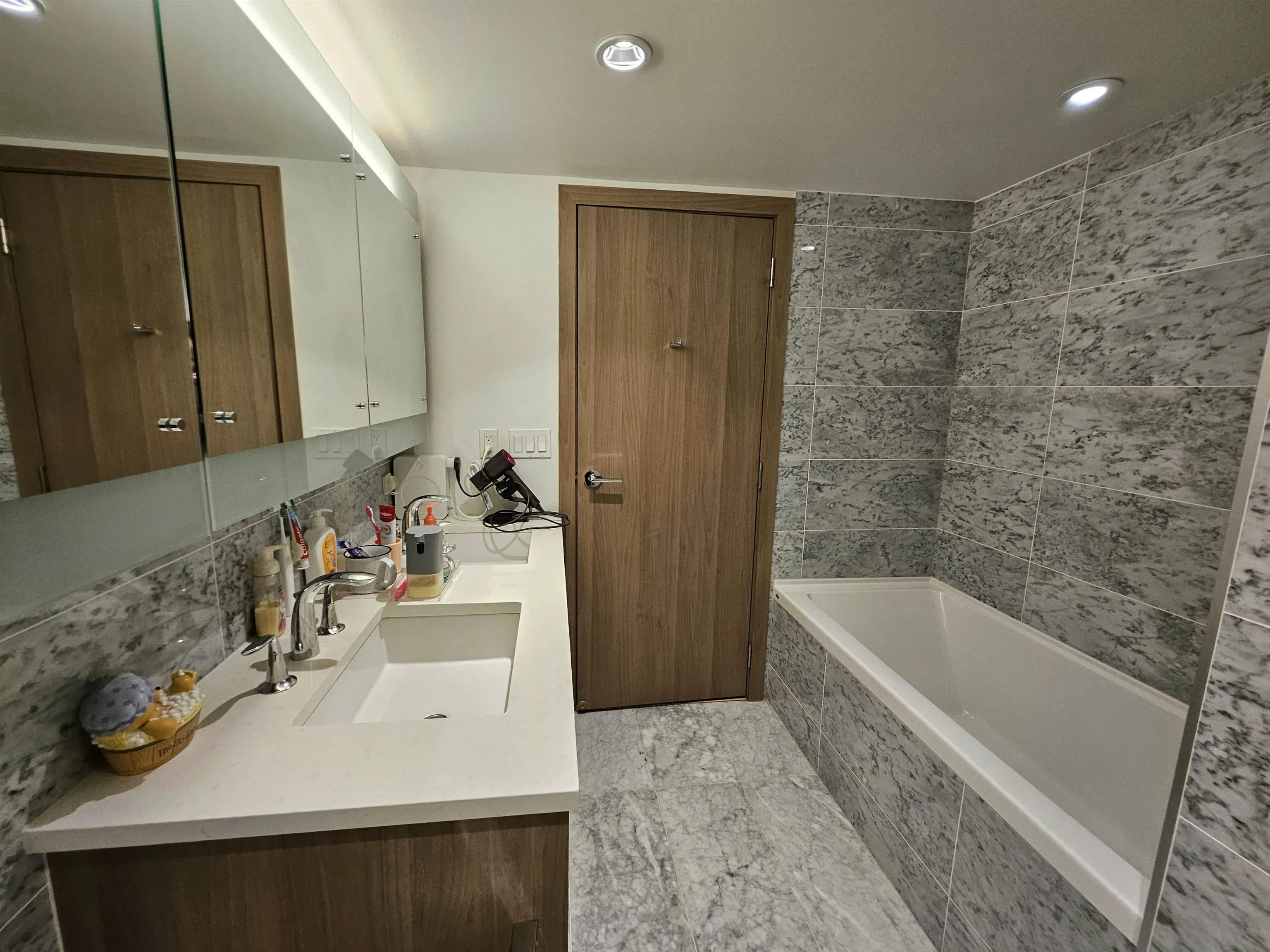 1705 3233 Ketcheson Road