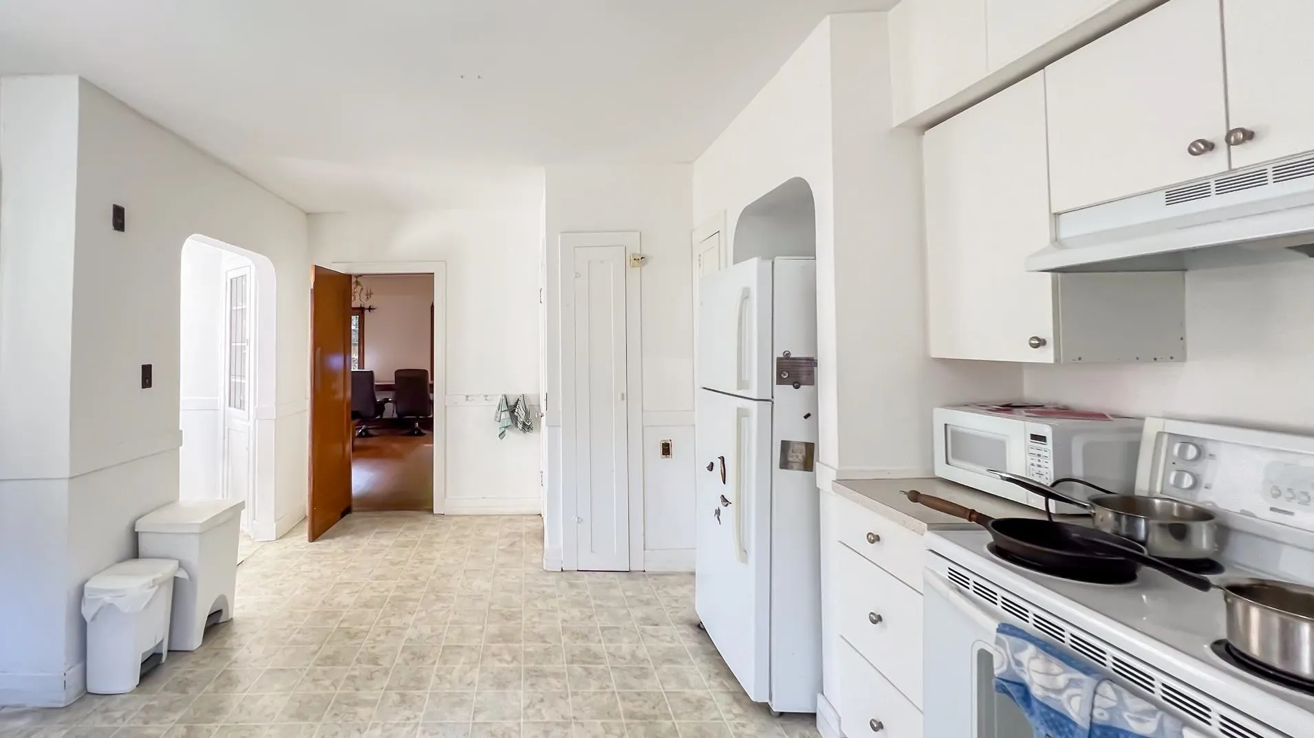 4786 Drummond Drive