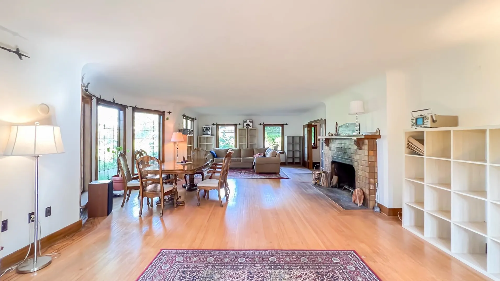 4786 Drummond Drive