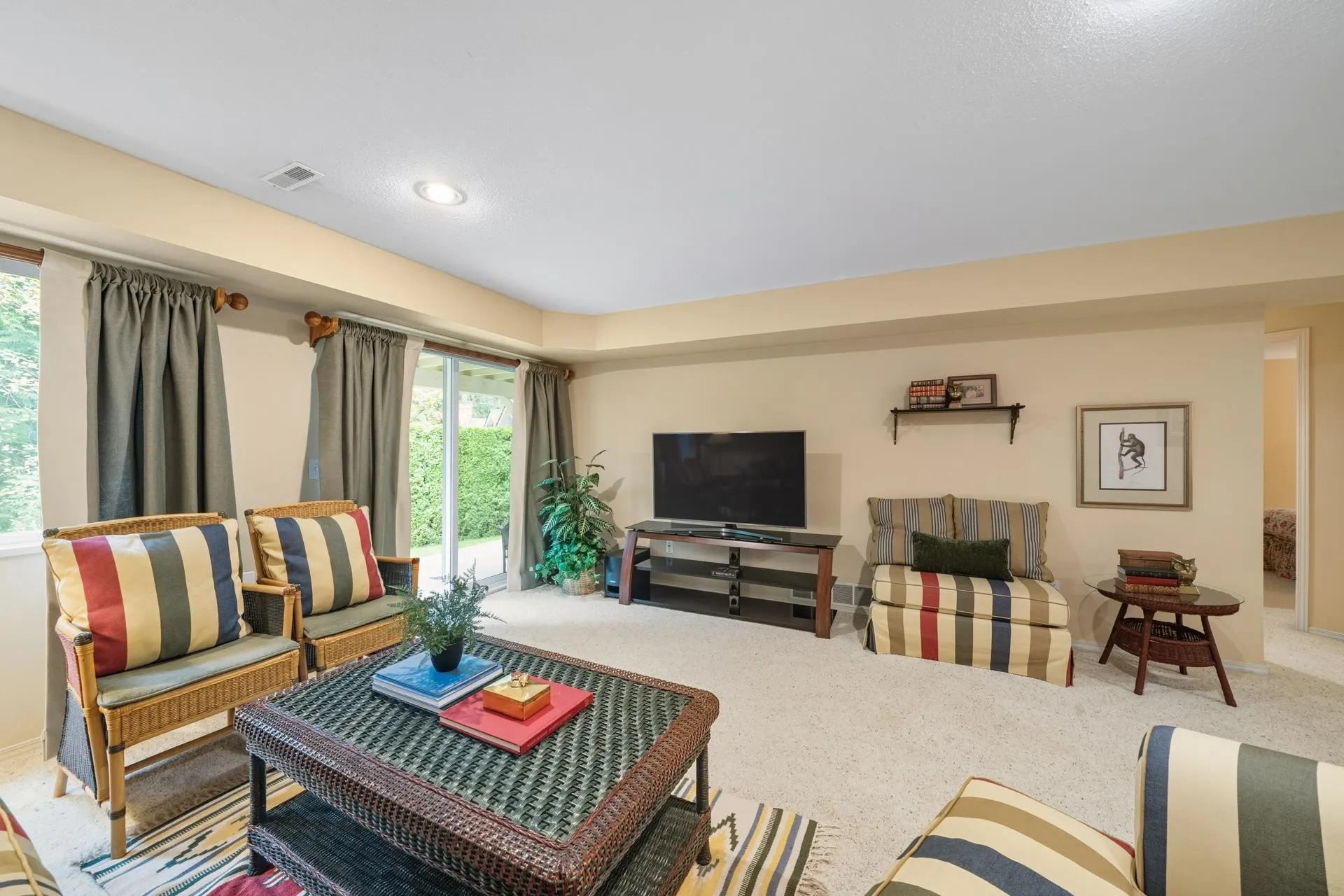 165 101 Parkside Drive