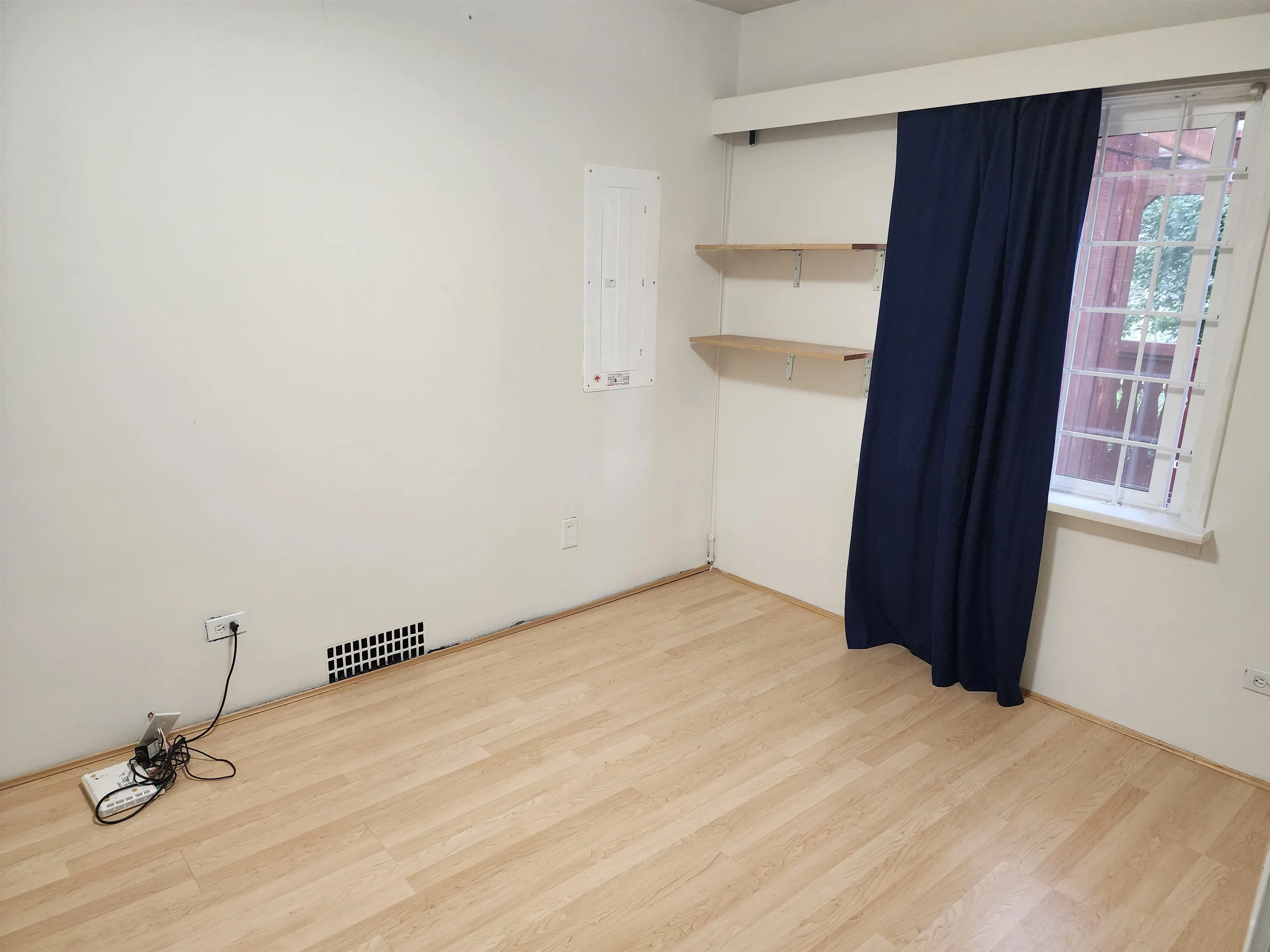 165 E 55th Avenue