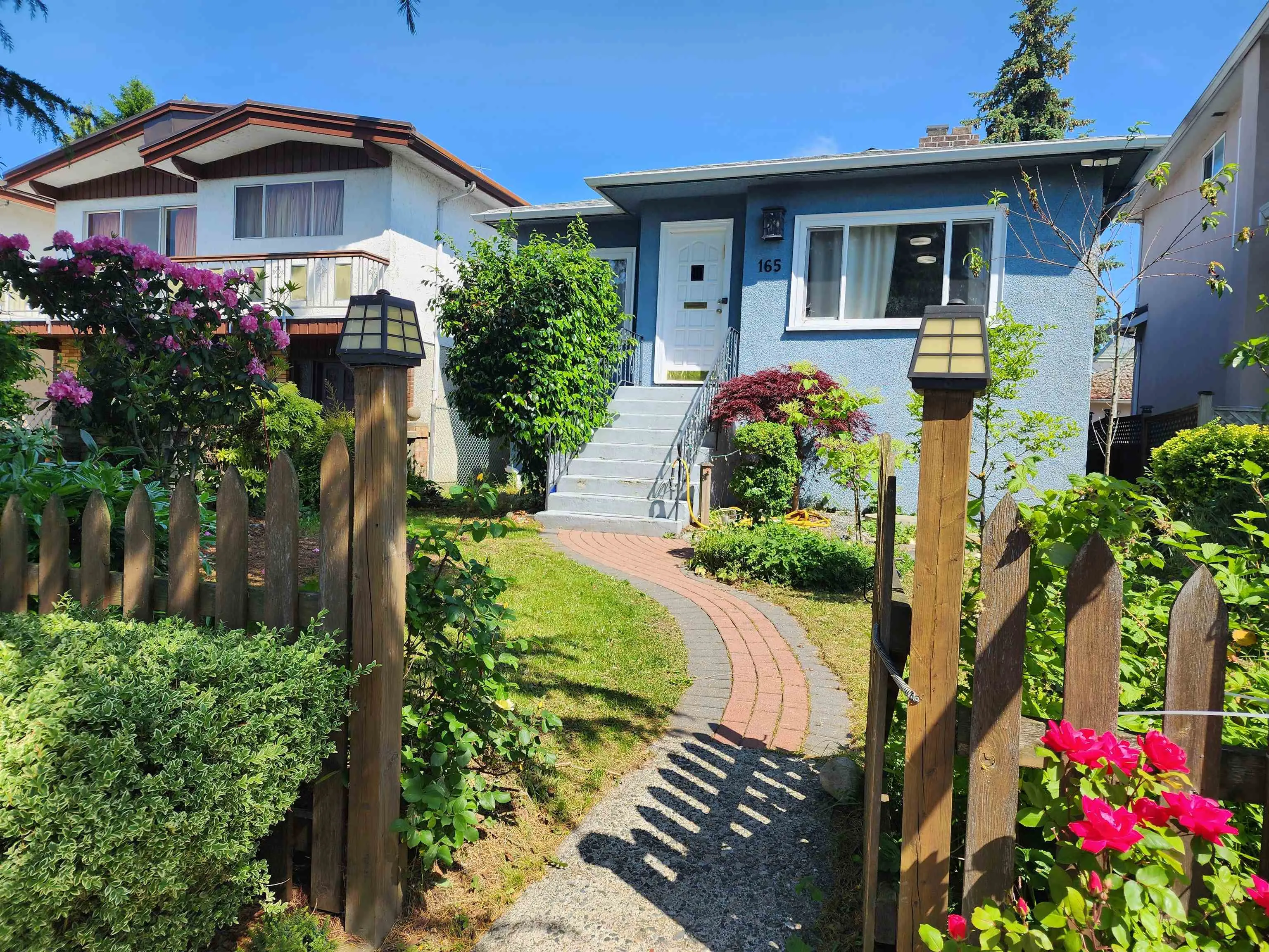 165 E 55th Avenue