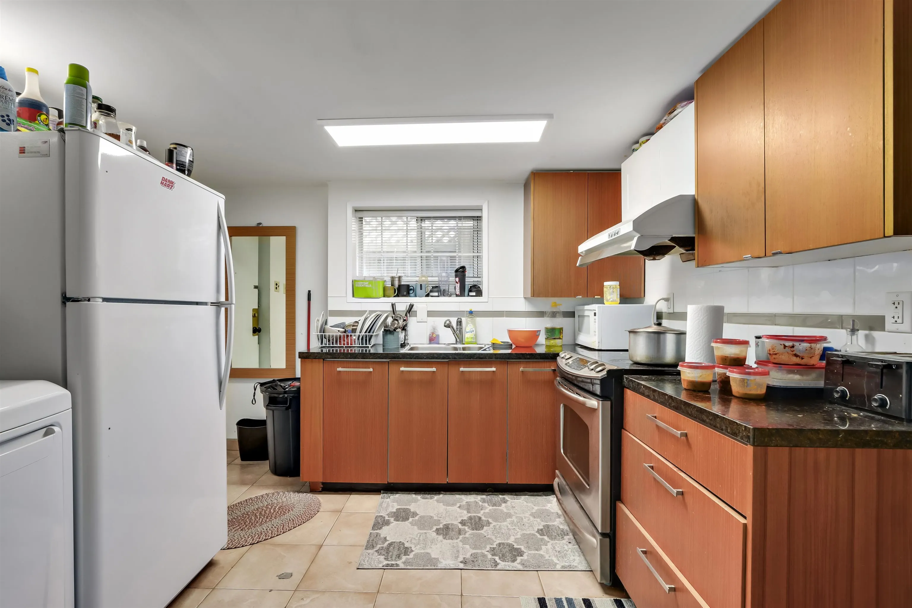 165 E 55th Avenue
