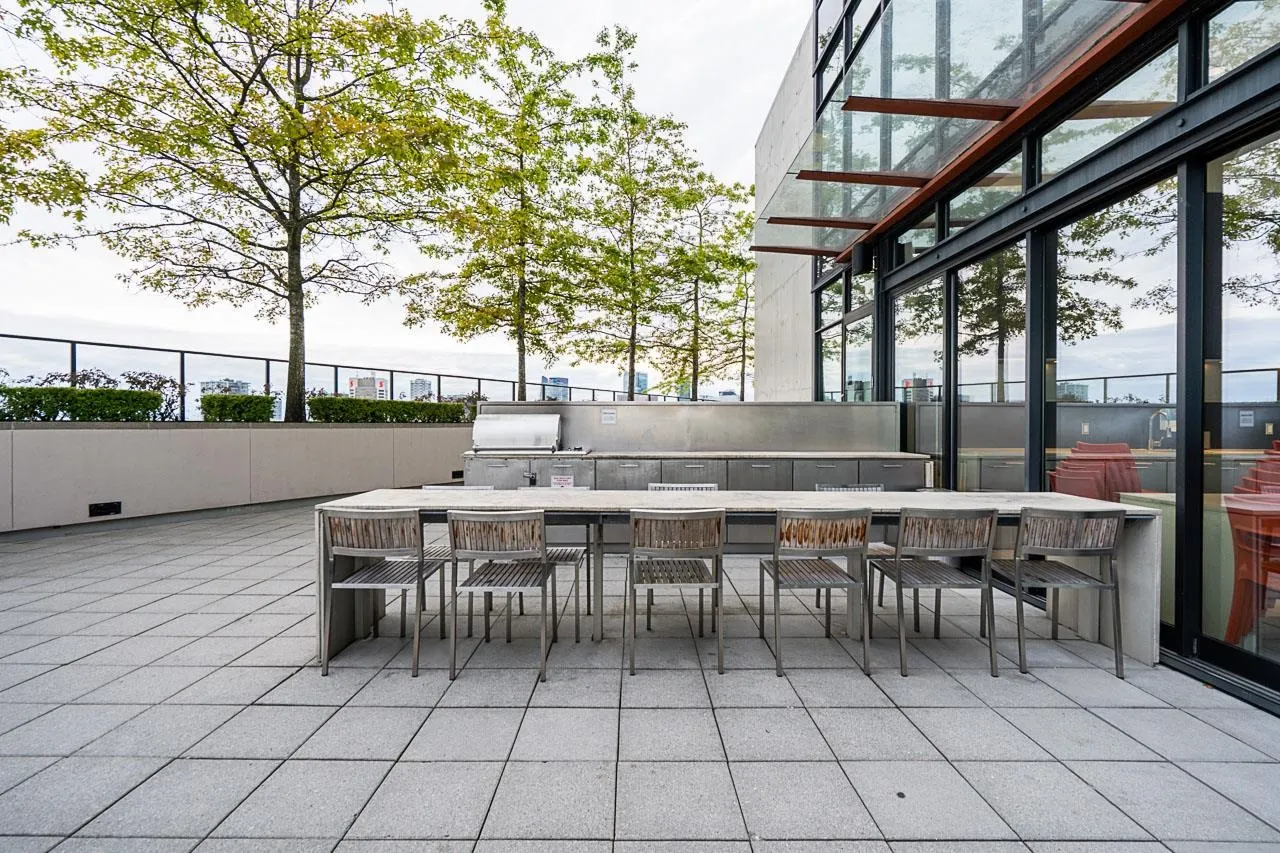 310 128 W Cordova Street