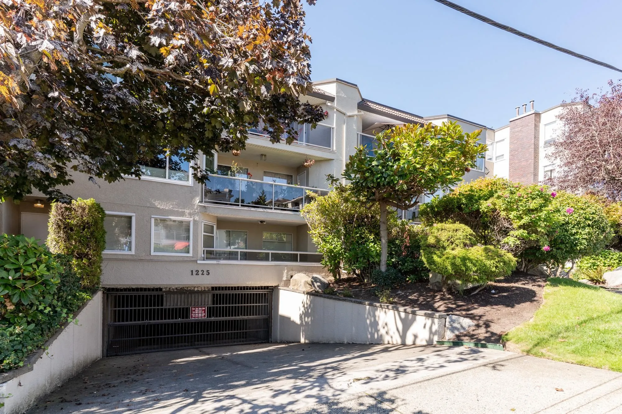 501 1225 Merklin Street