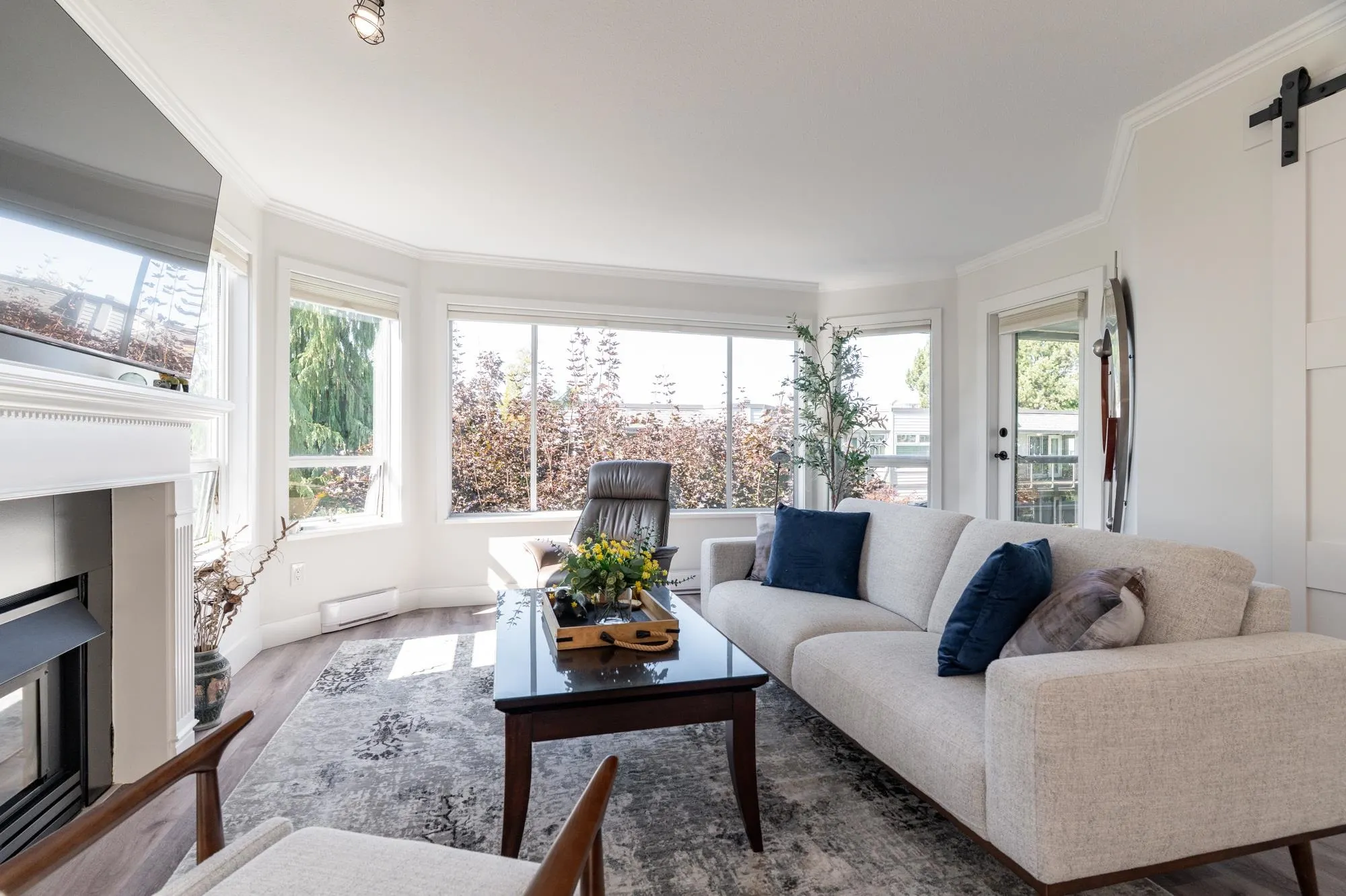 501 1225 Merklin Street