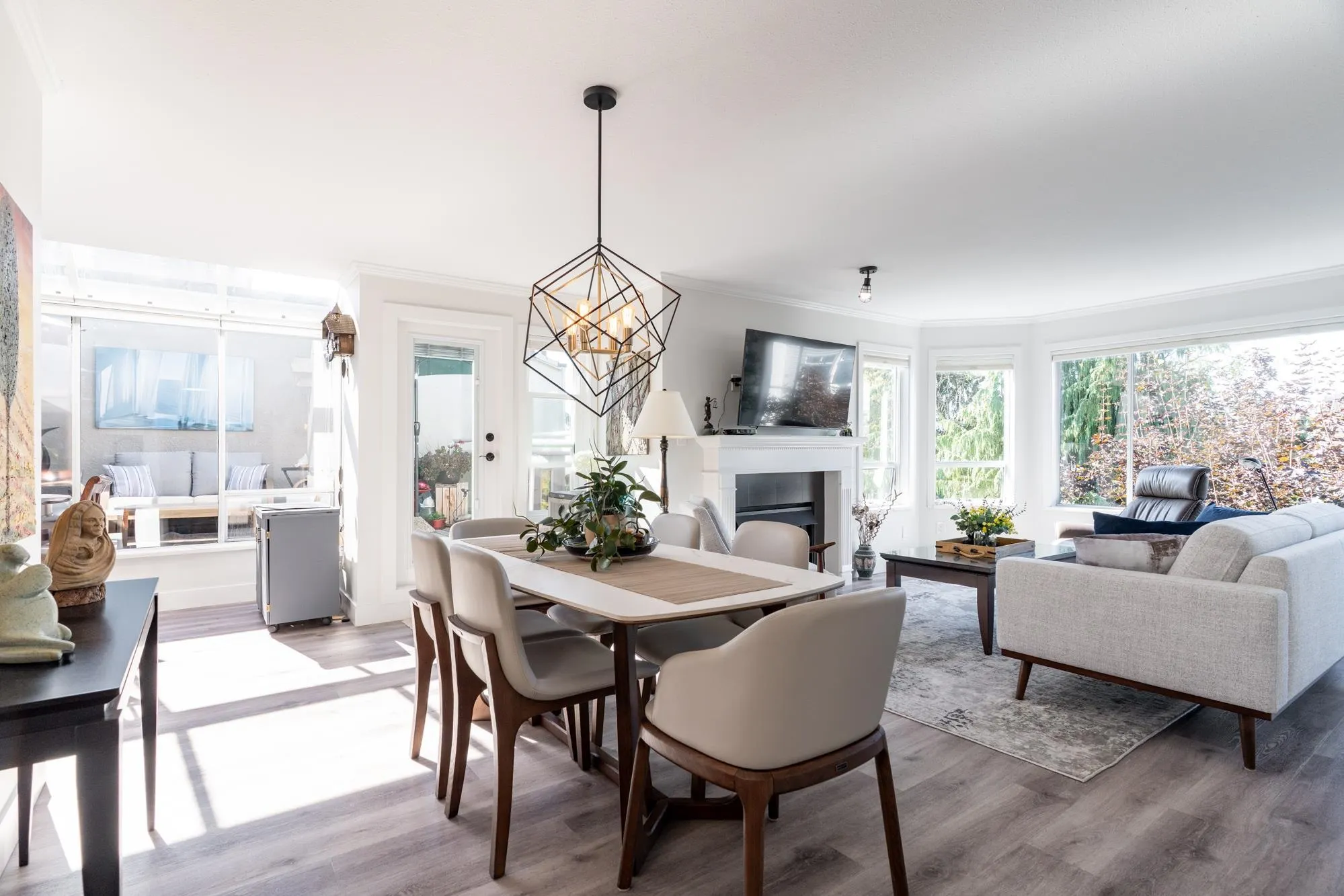 501 1225 Merklin Street