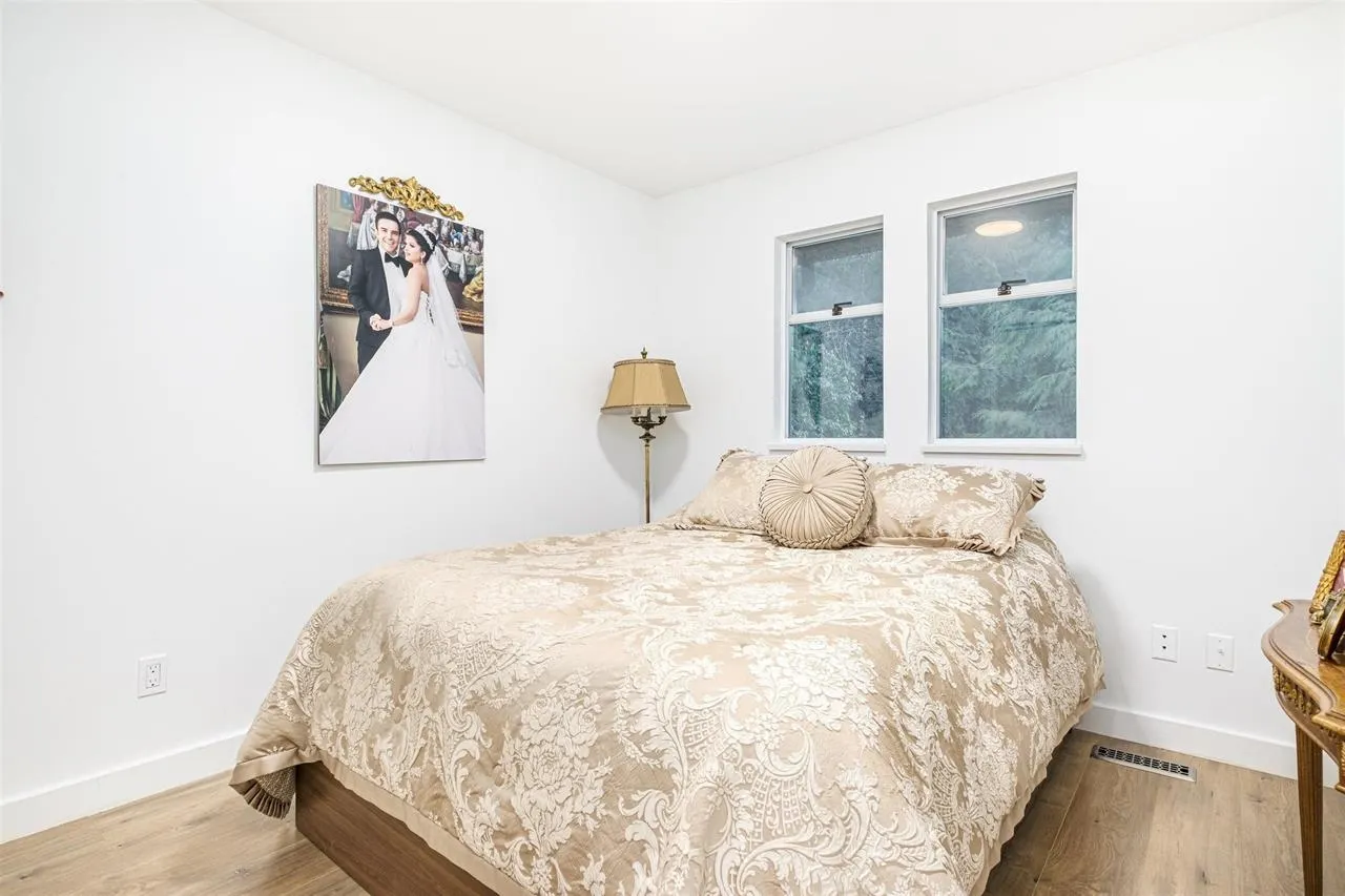 6780 Marine Drive