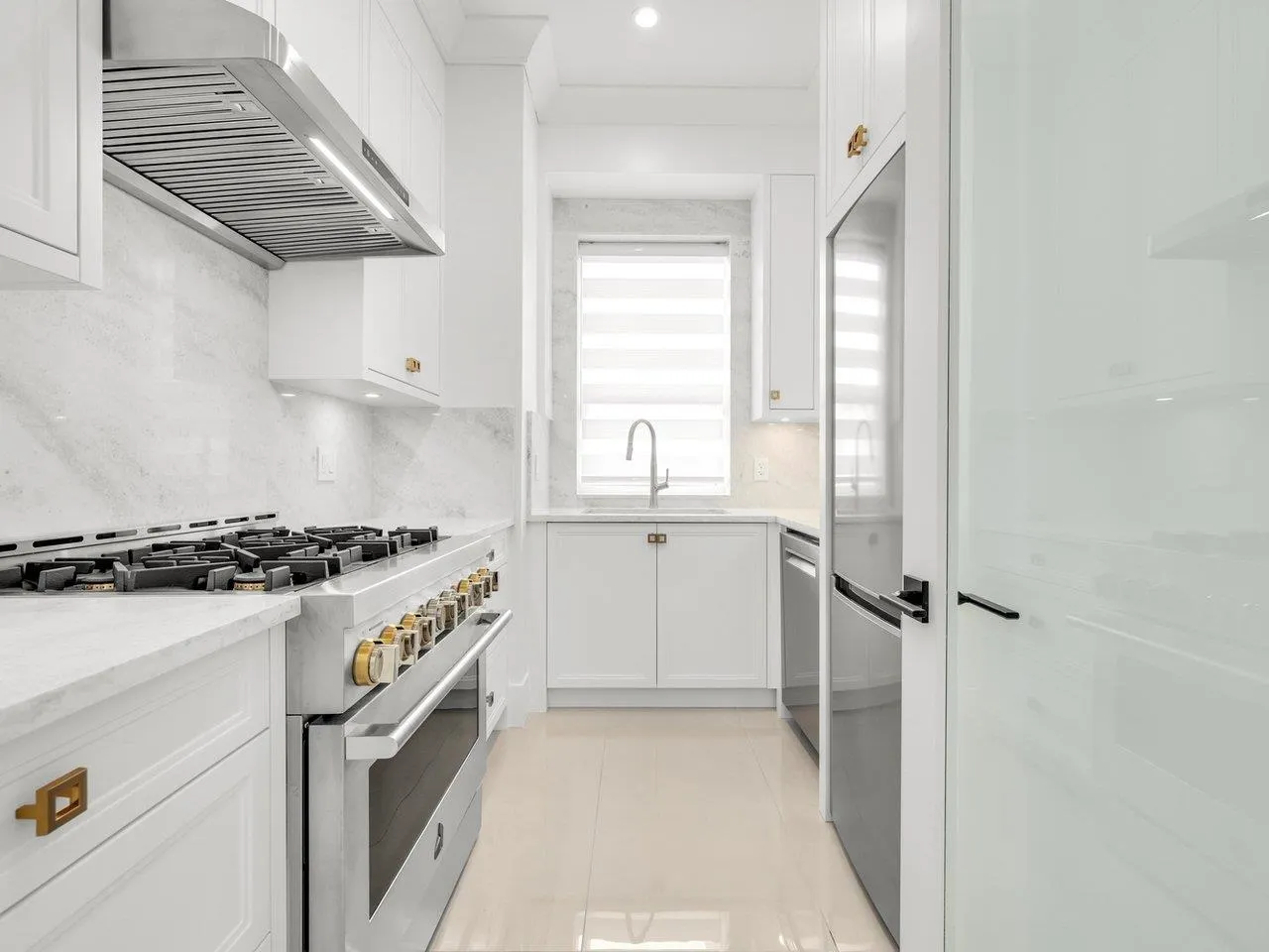 7586 Lancing Place