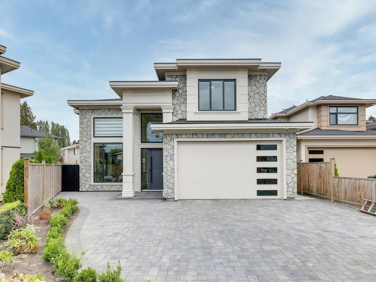 7586 Lancing Place