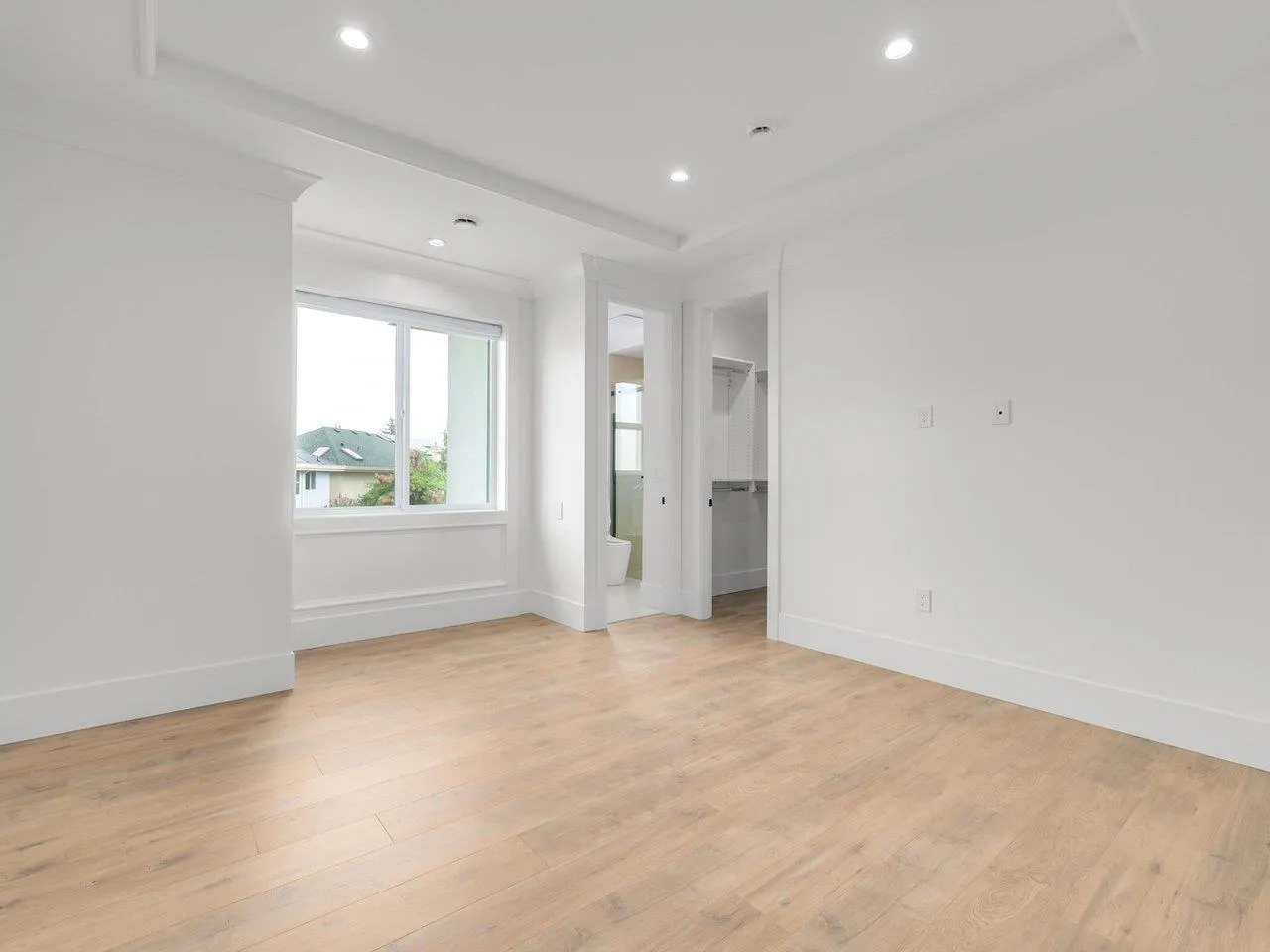 7586 Lancing Place