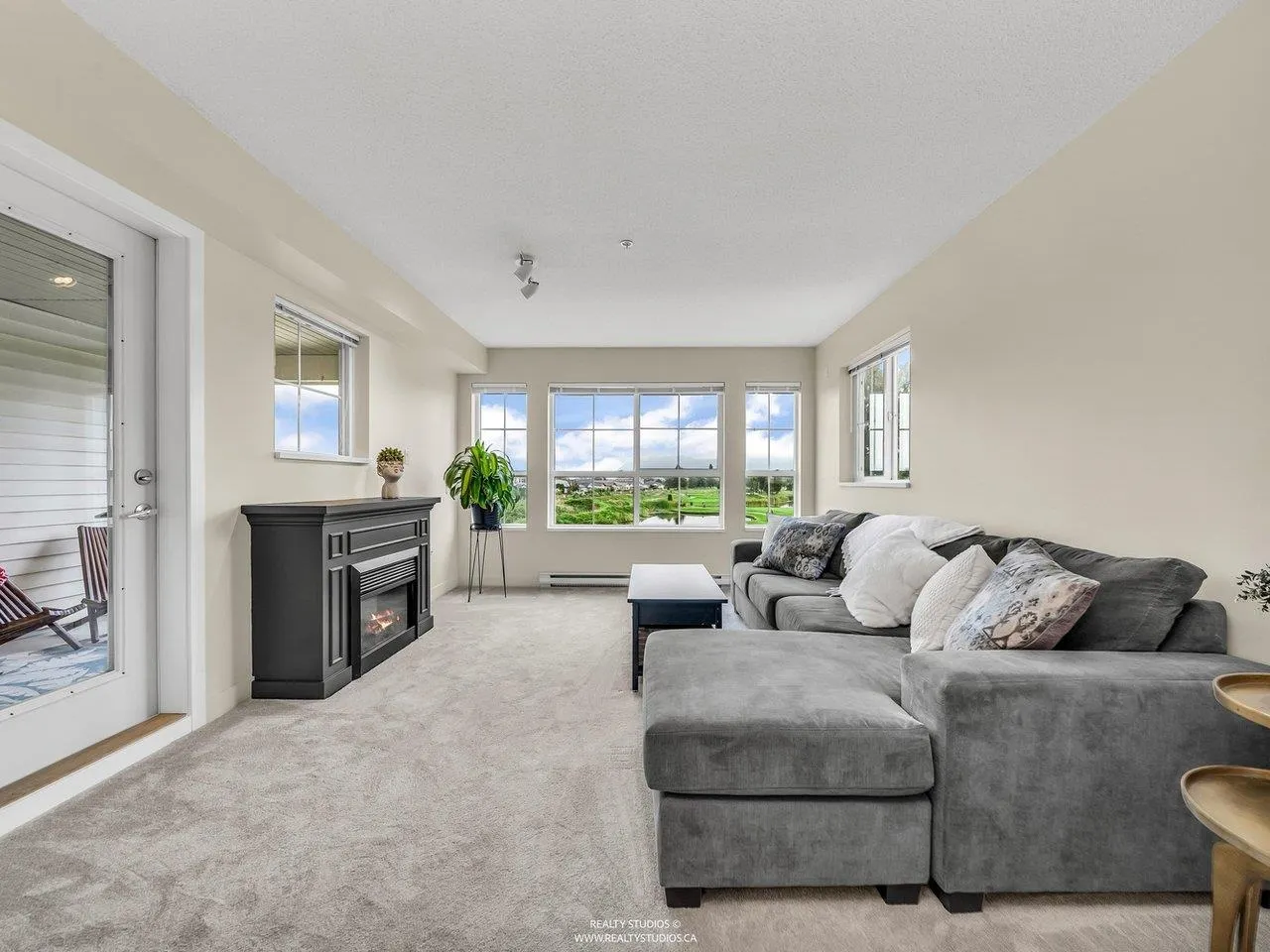 225 19673 Meadow Gardens Way