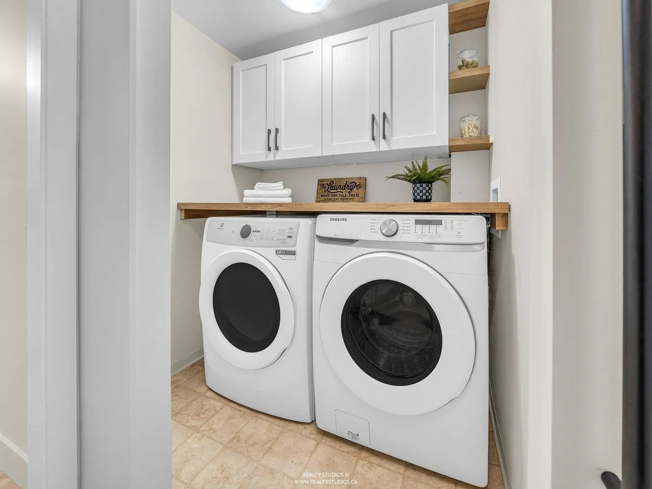 225 19673 Meadow Gardens Way