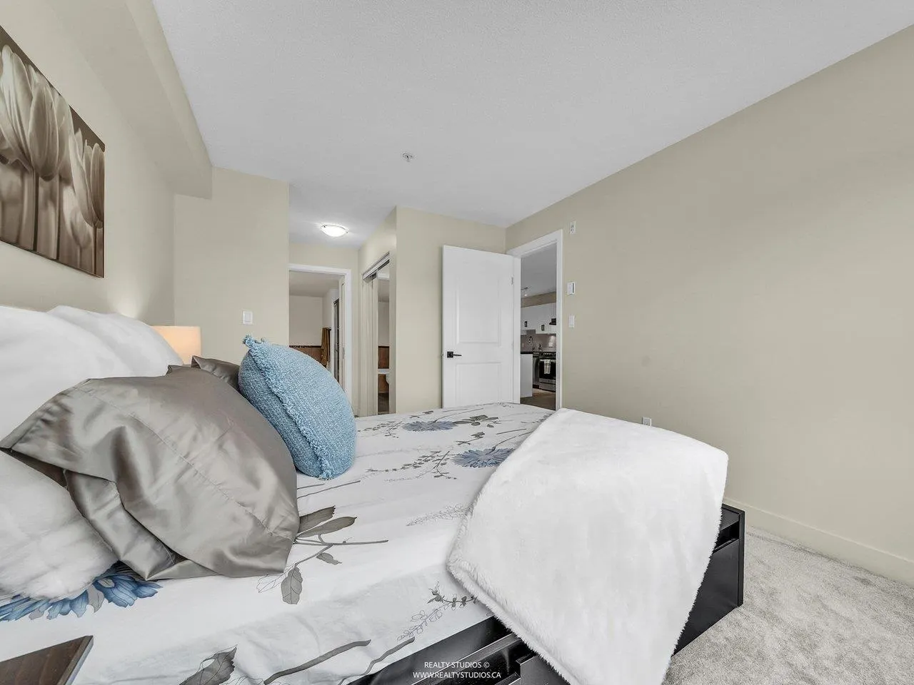 225 19673 Meadow Gardens Way