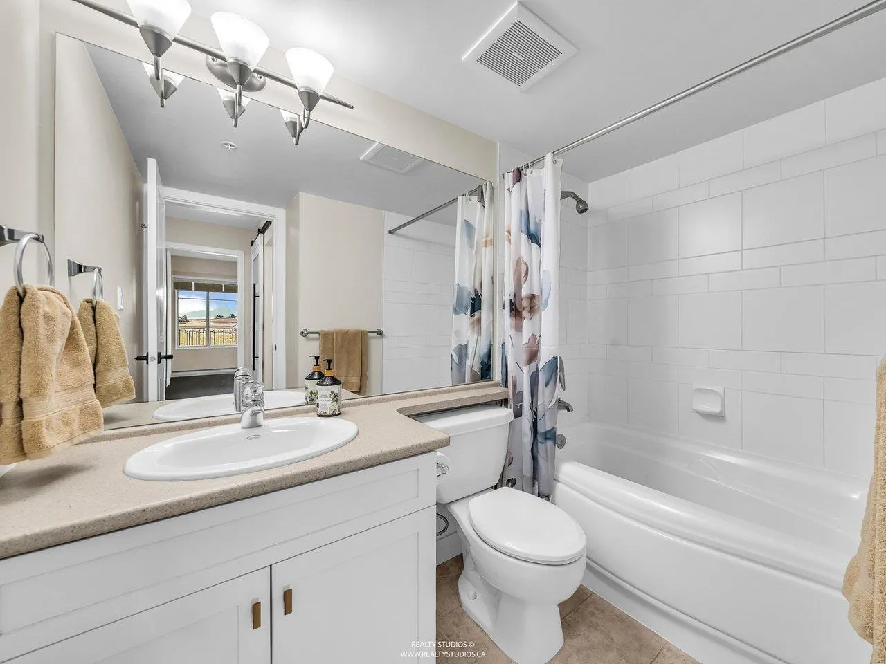 225 19673 Meadow Gardens Way