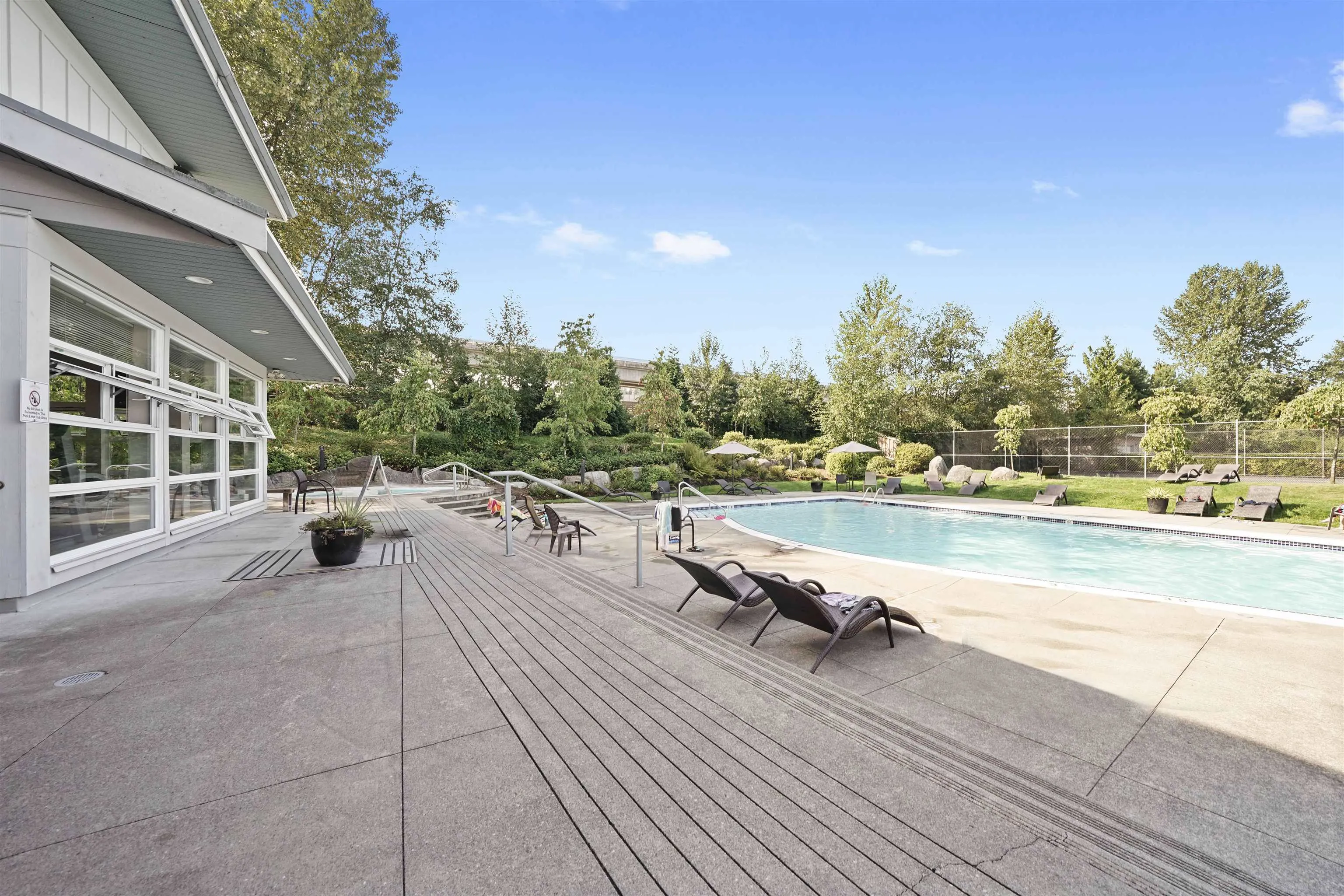 315 701 Klahanie Drive