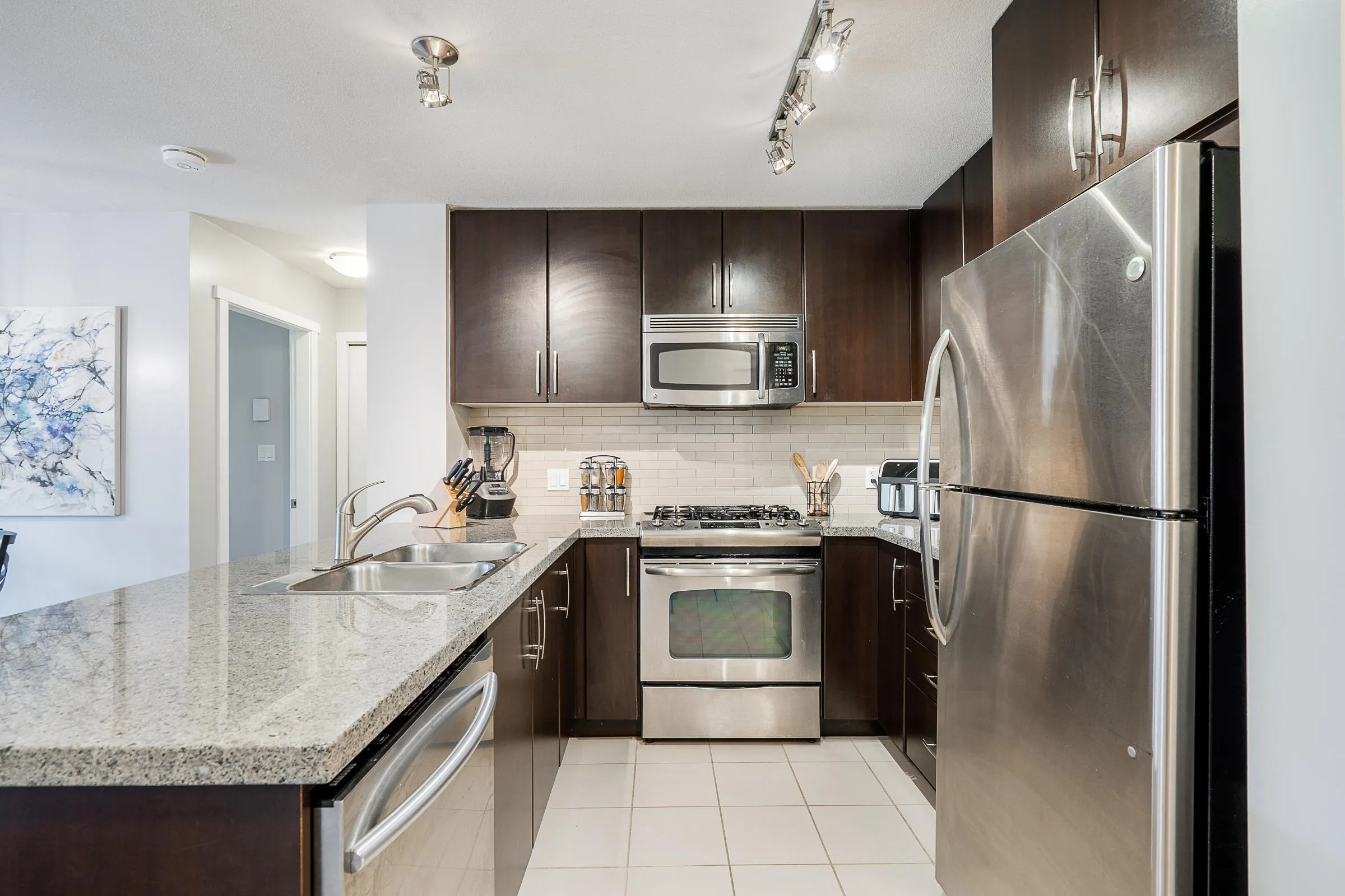 315 701 Klahanie Drive