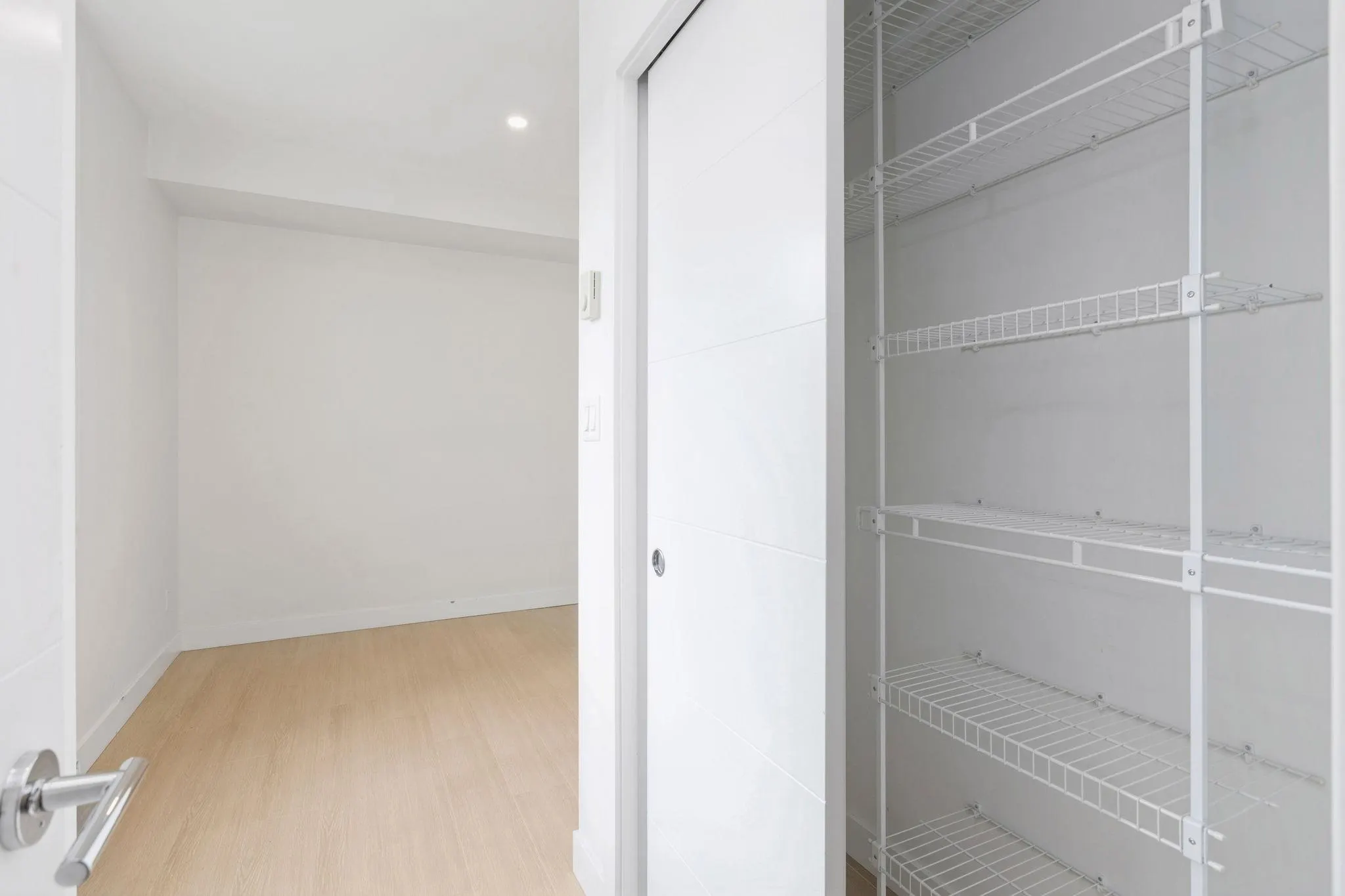 309 2528 Collingwood Street