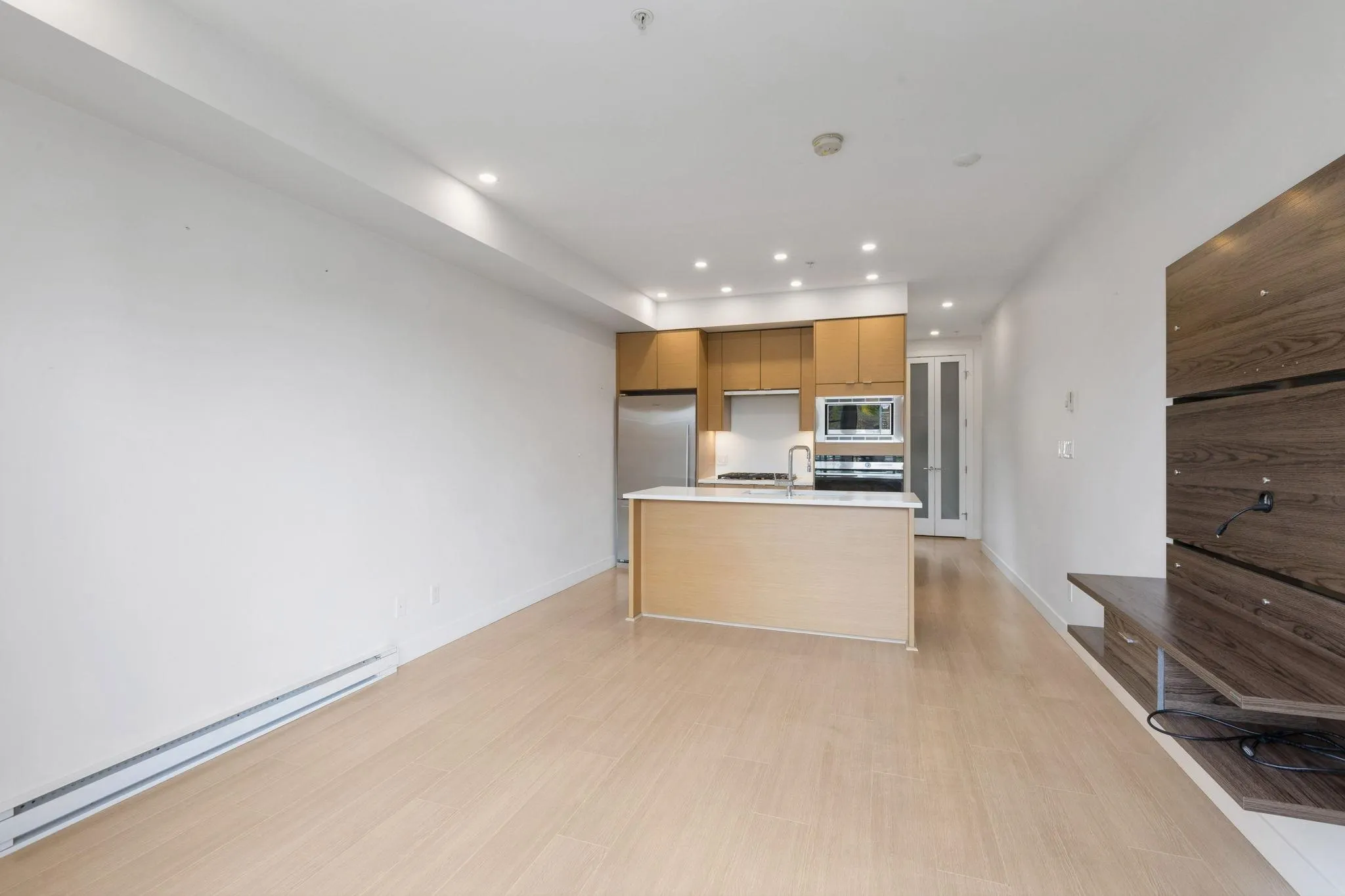 309 2528 Collingwood Street