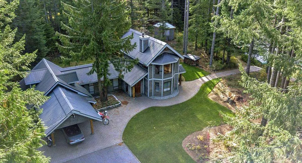 1201 Cheakamus Lake Road