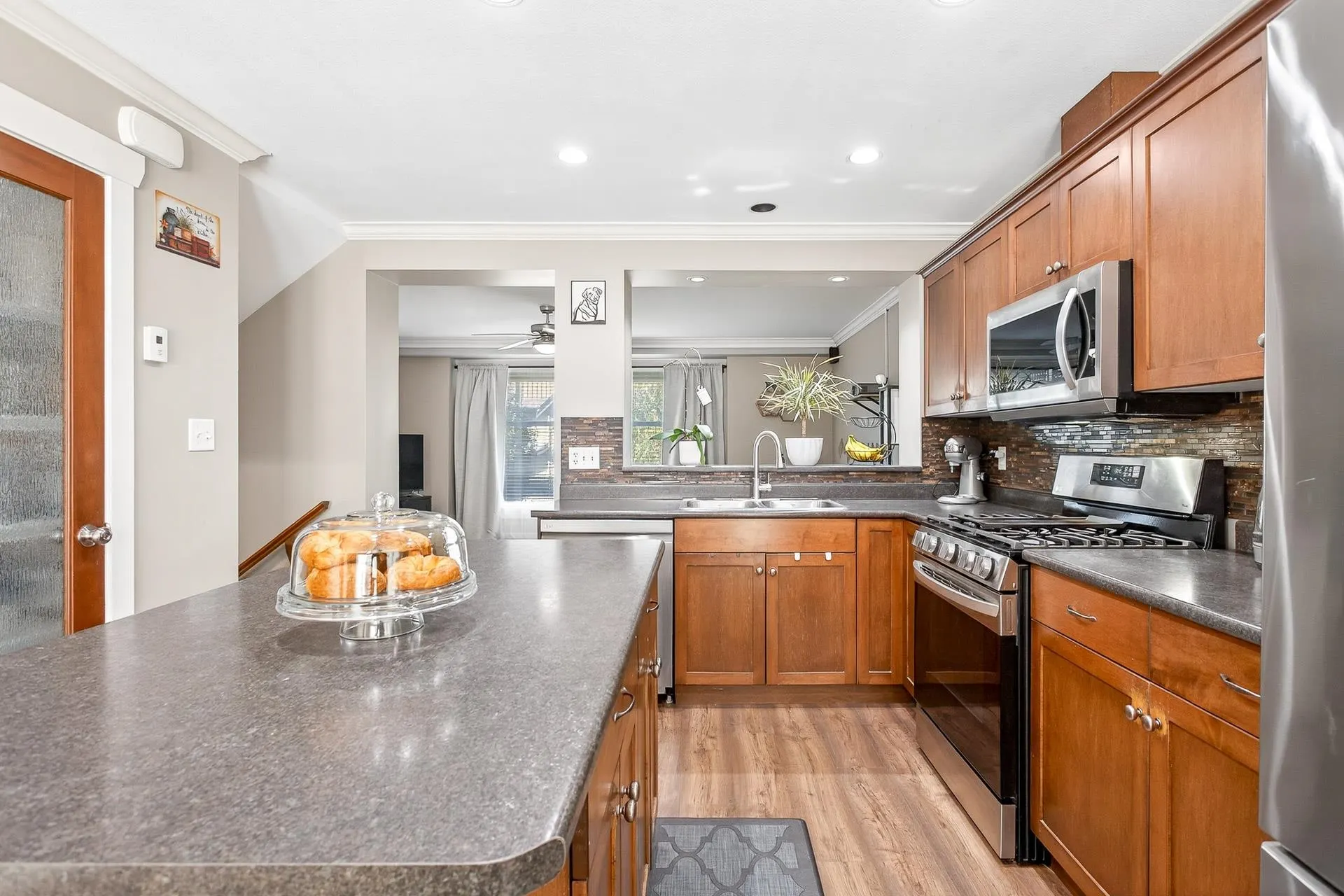 12 45085 Wolfe Road