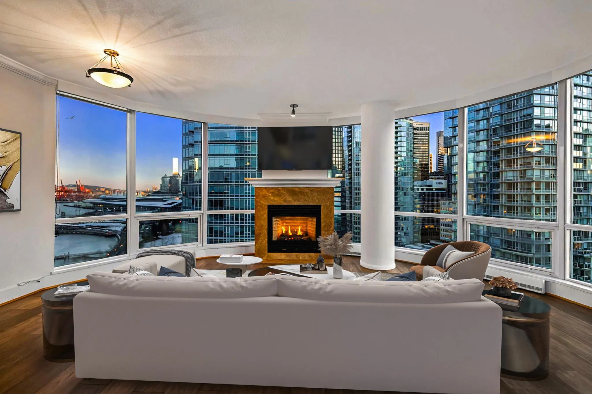 1503 323 Jervis Street