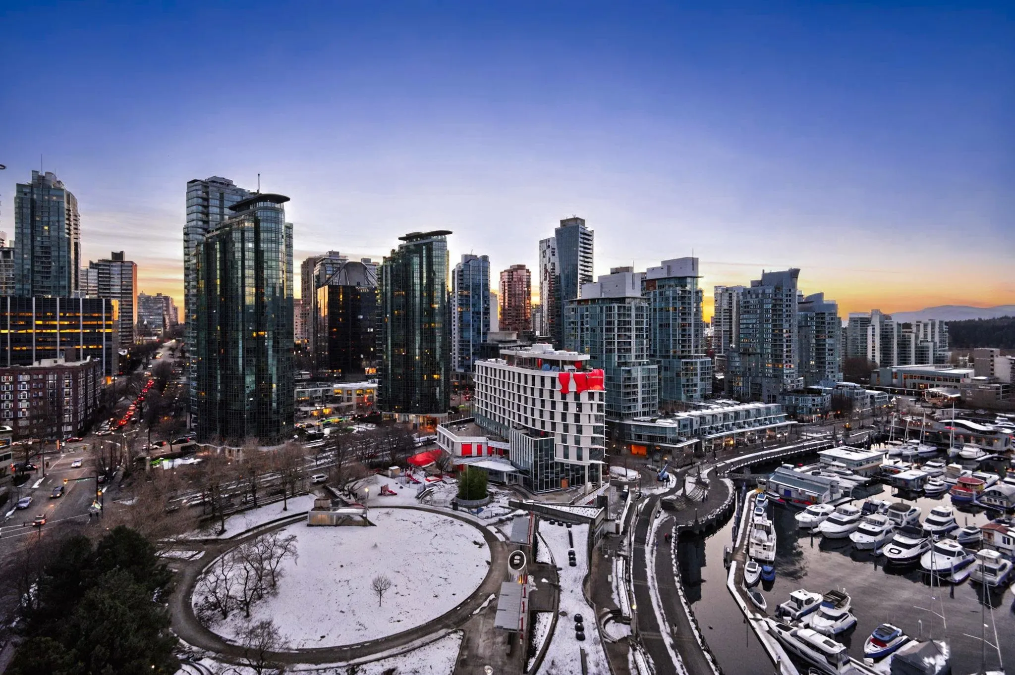 1503 323 Jervis Street