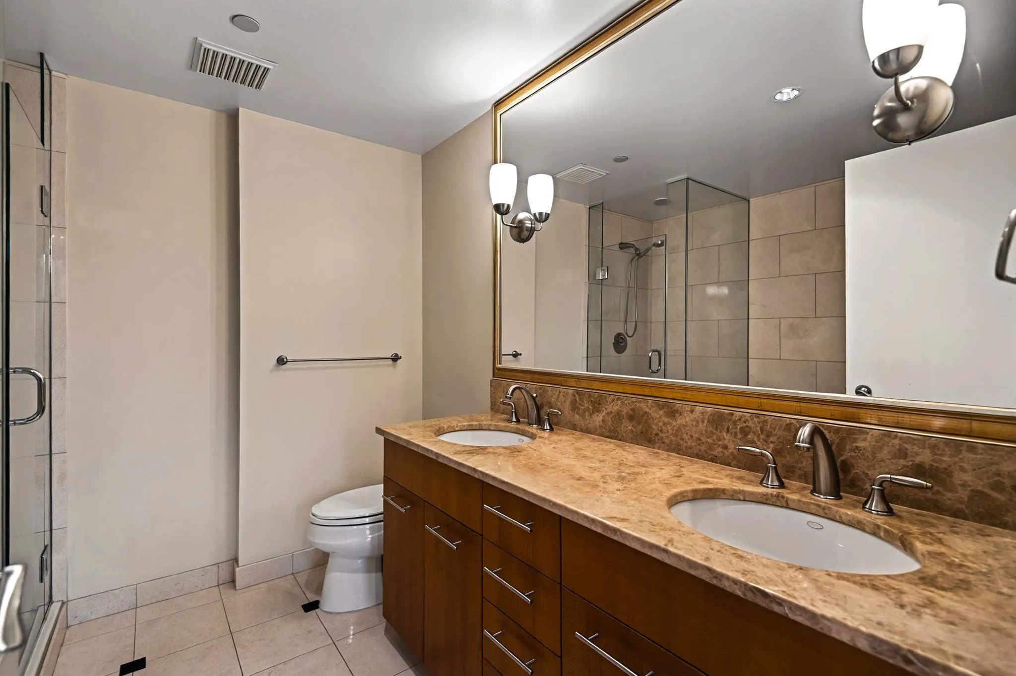 1503 323 Jervis Street