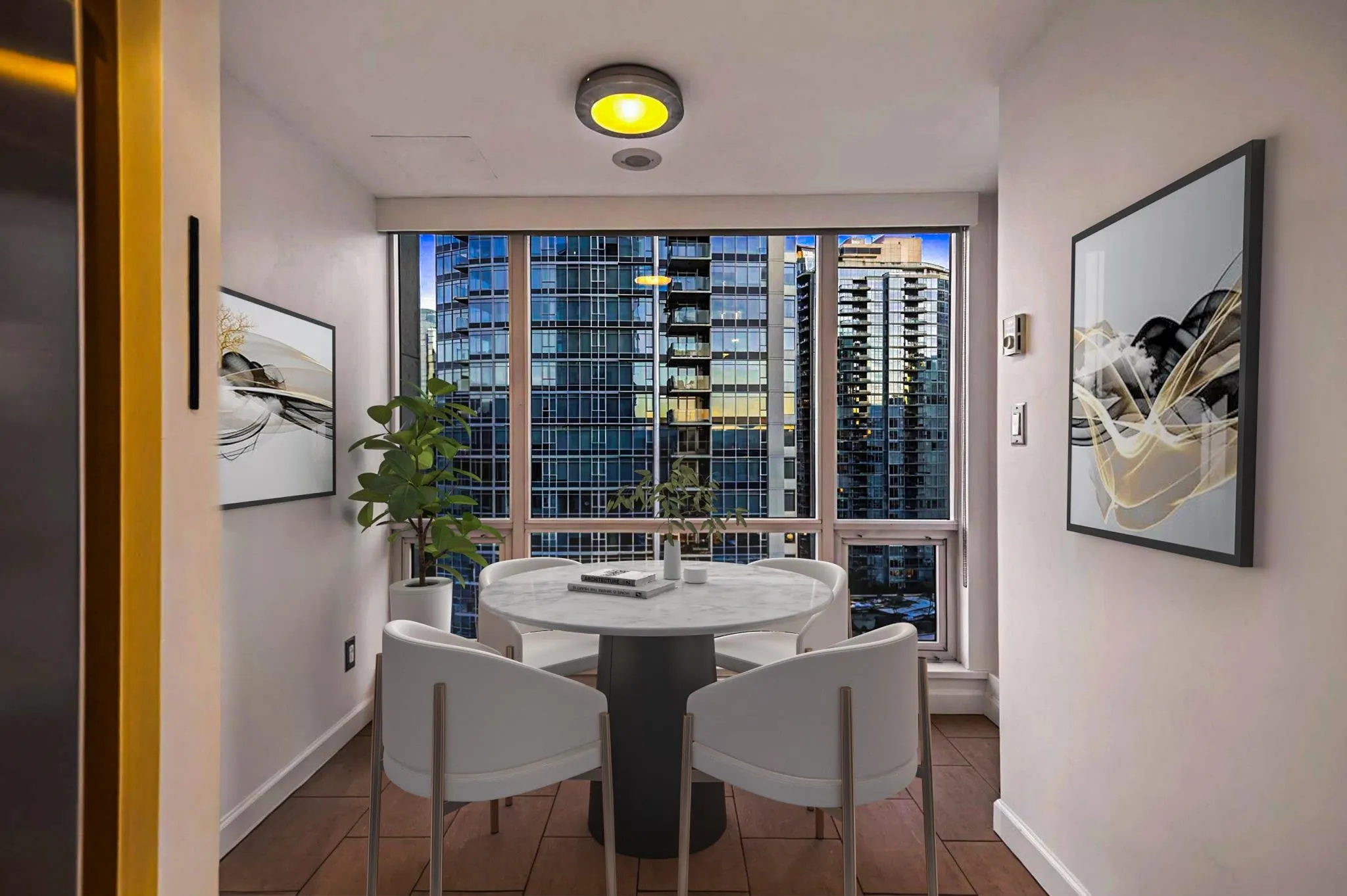 1503 323 Jervis Street