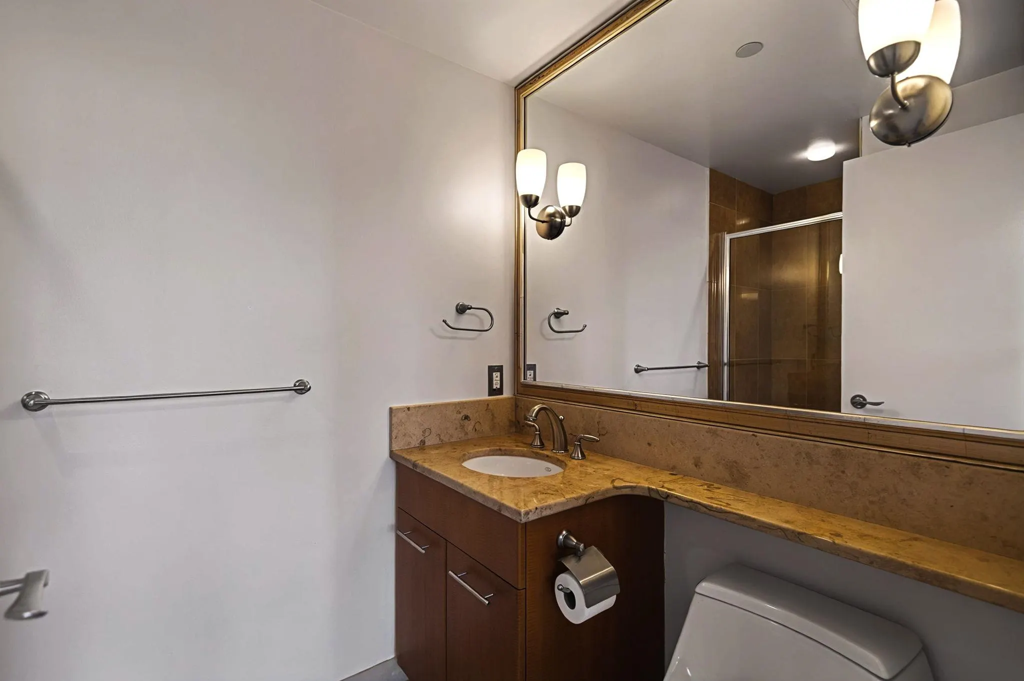 1503 323 Jervis Street