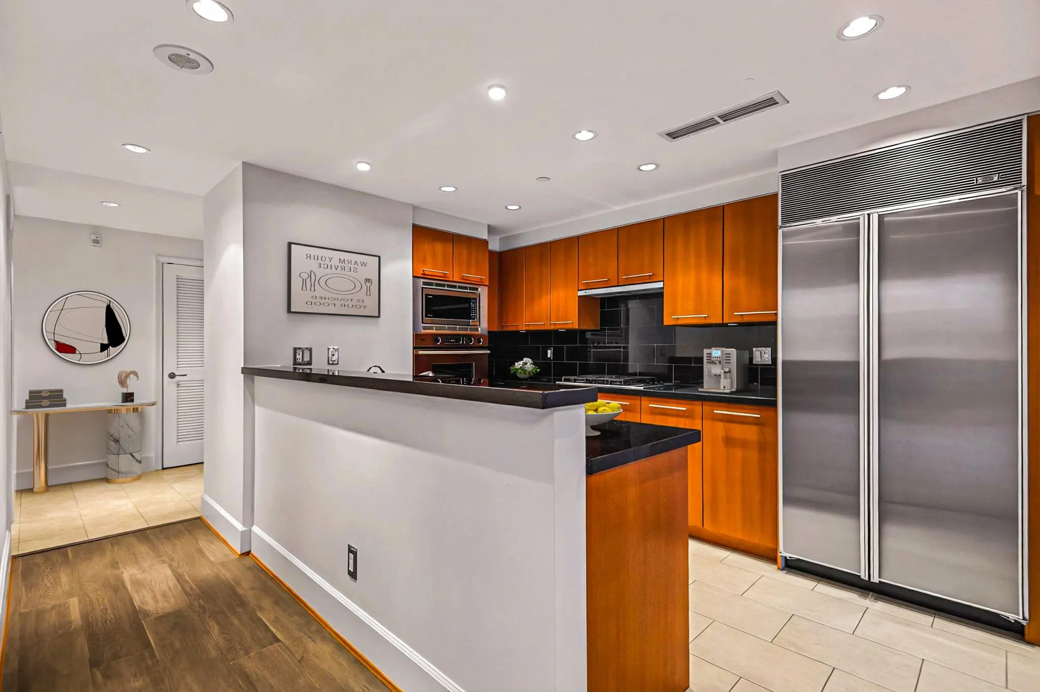 1503 323 Jervis Street