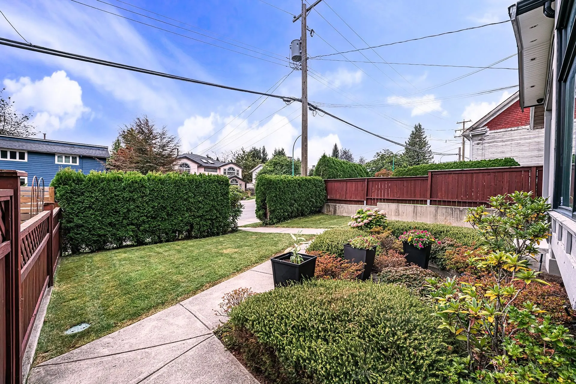 1370 Ross Road