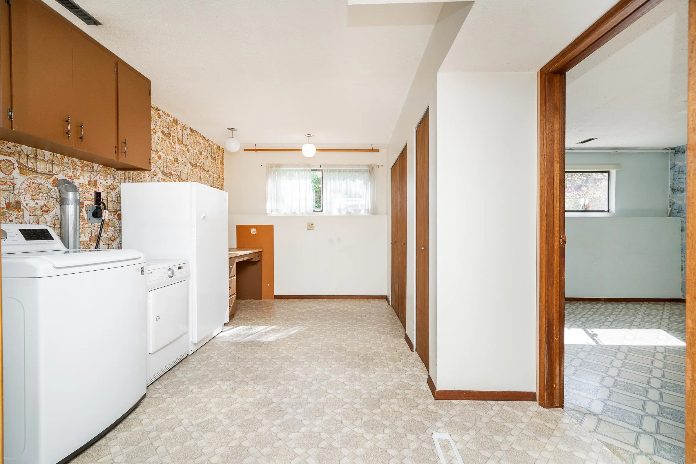 5 Tuxedo Place