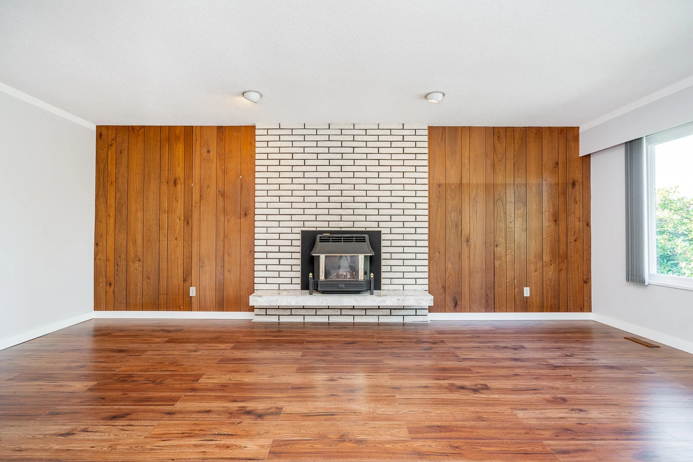 5 Tuxedo Place