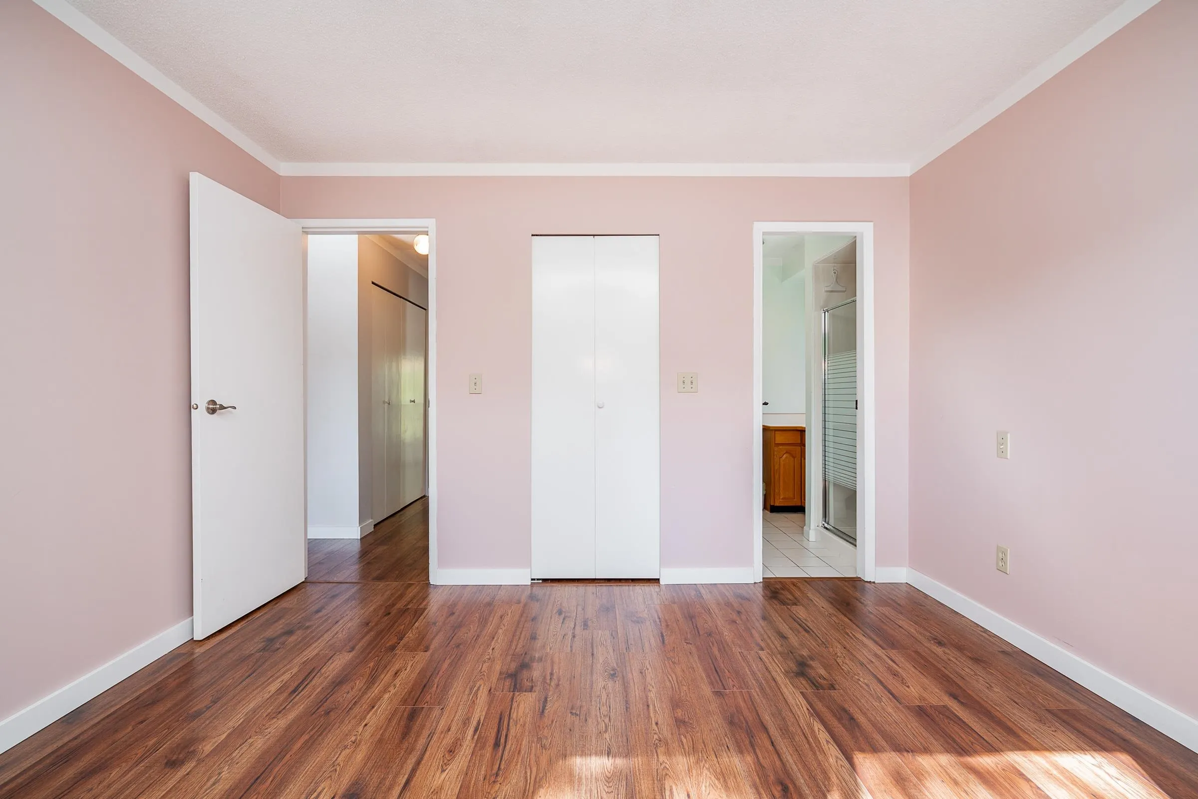5 Tuxedo Place