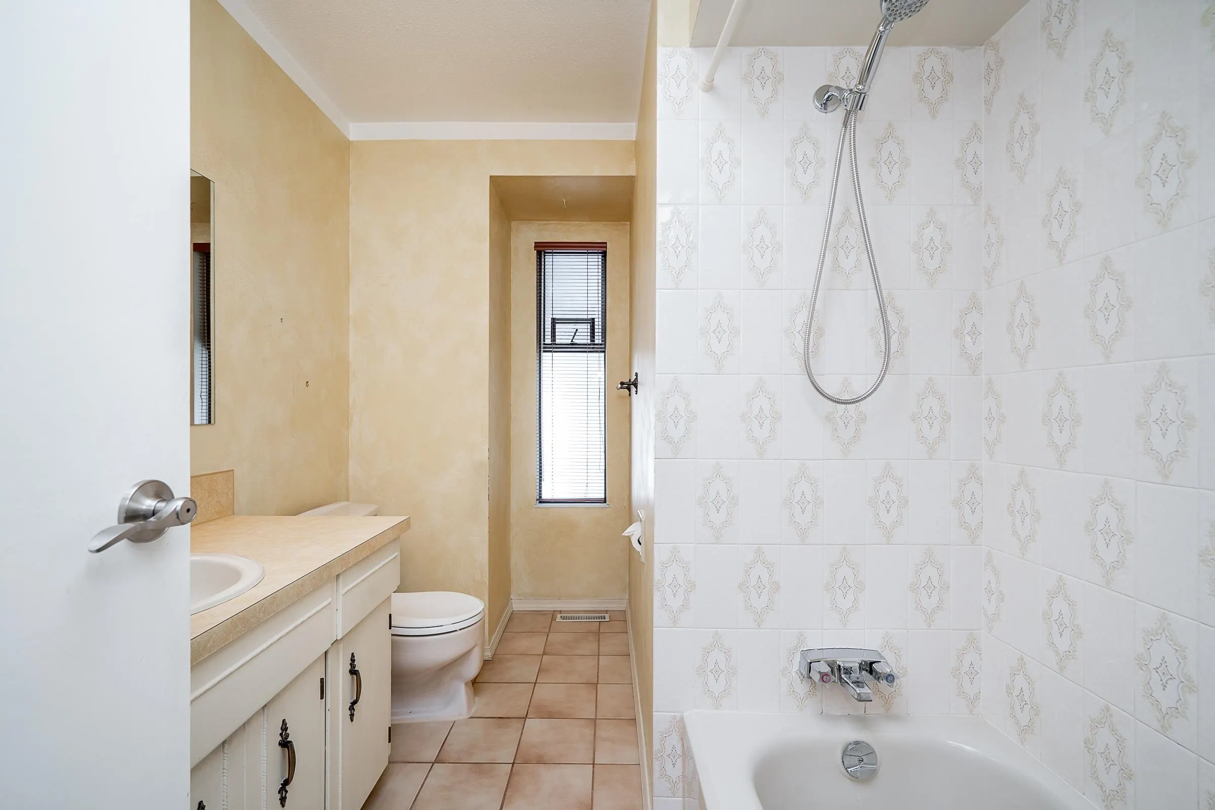 5 Tuxedo Place