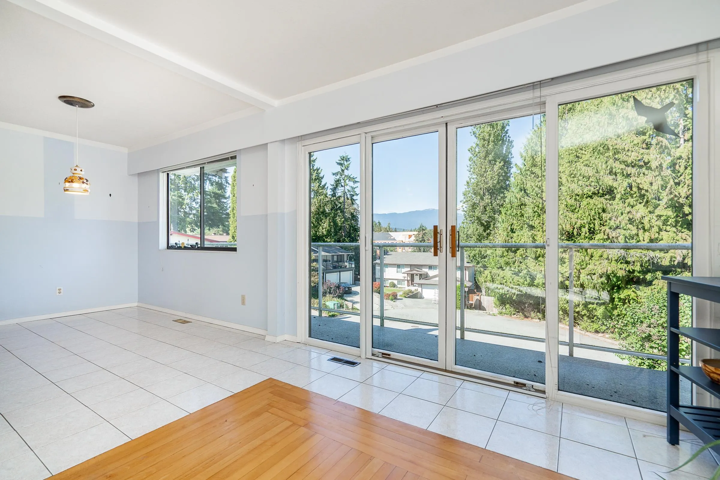 5 Tuxedo Place