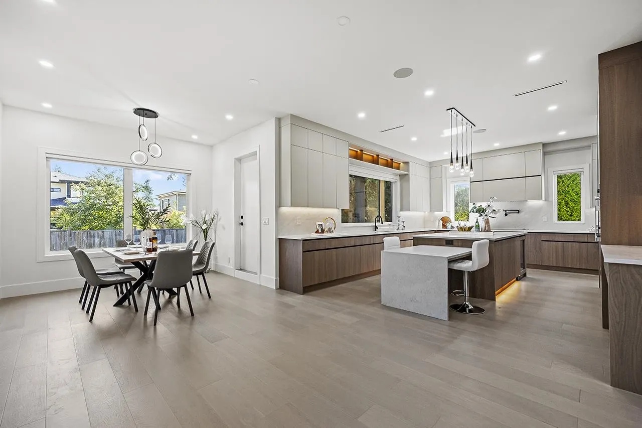 687 Folsom Street