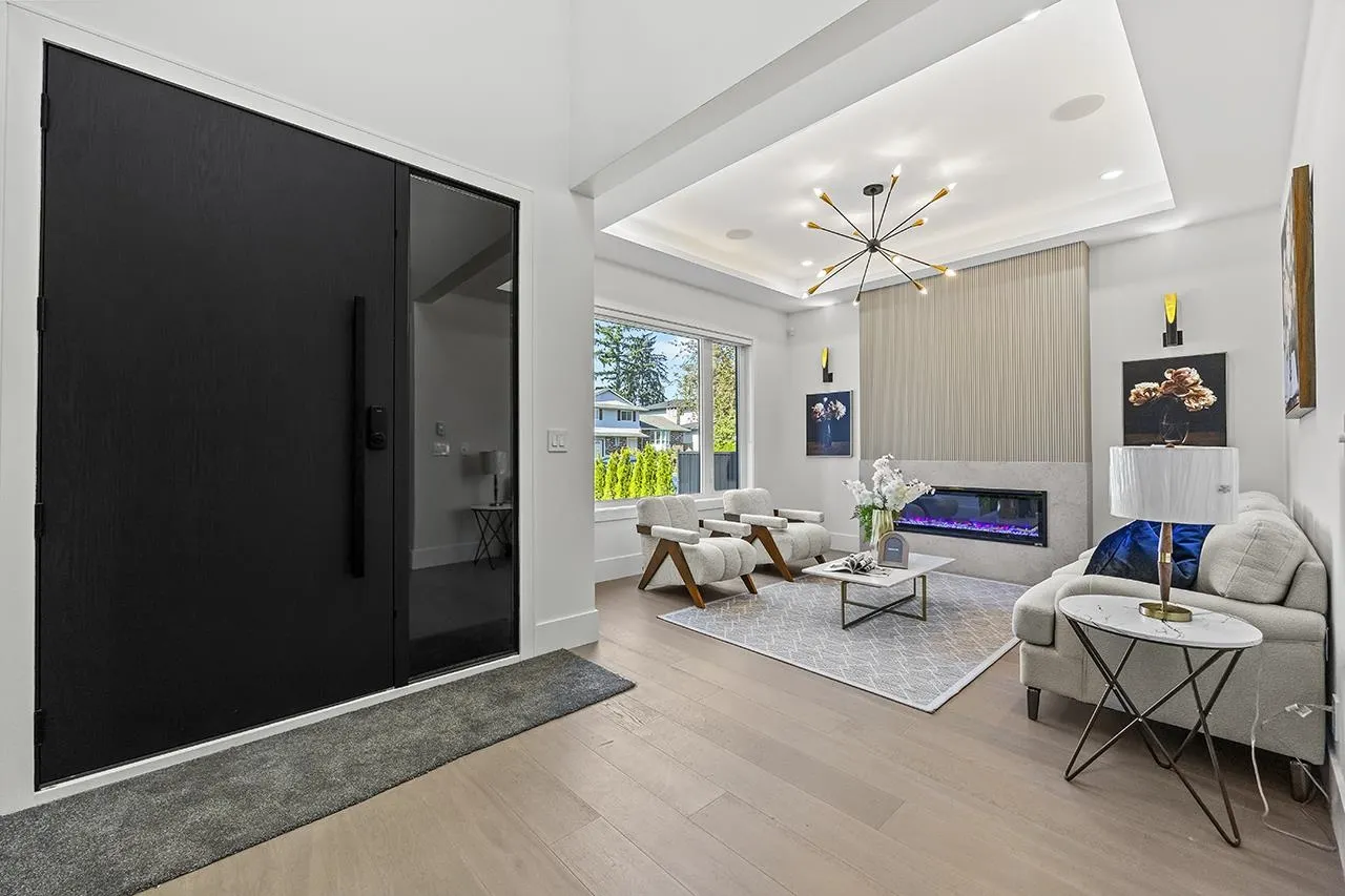 687 Folsom Street