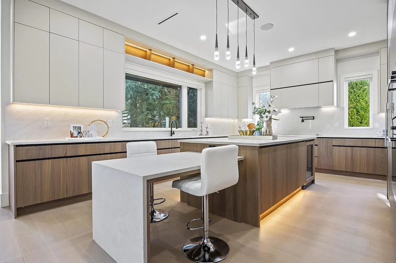687 Folsom Street