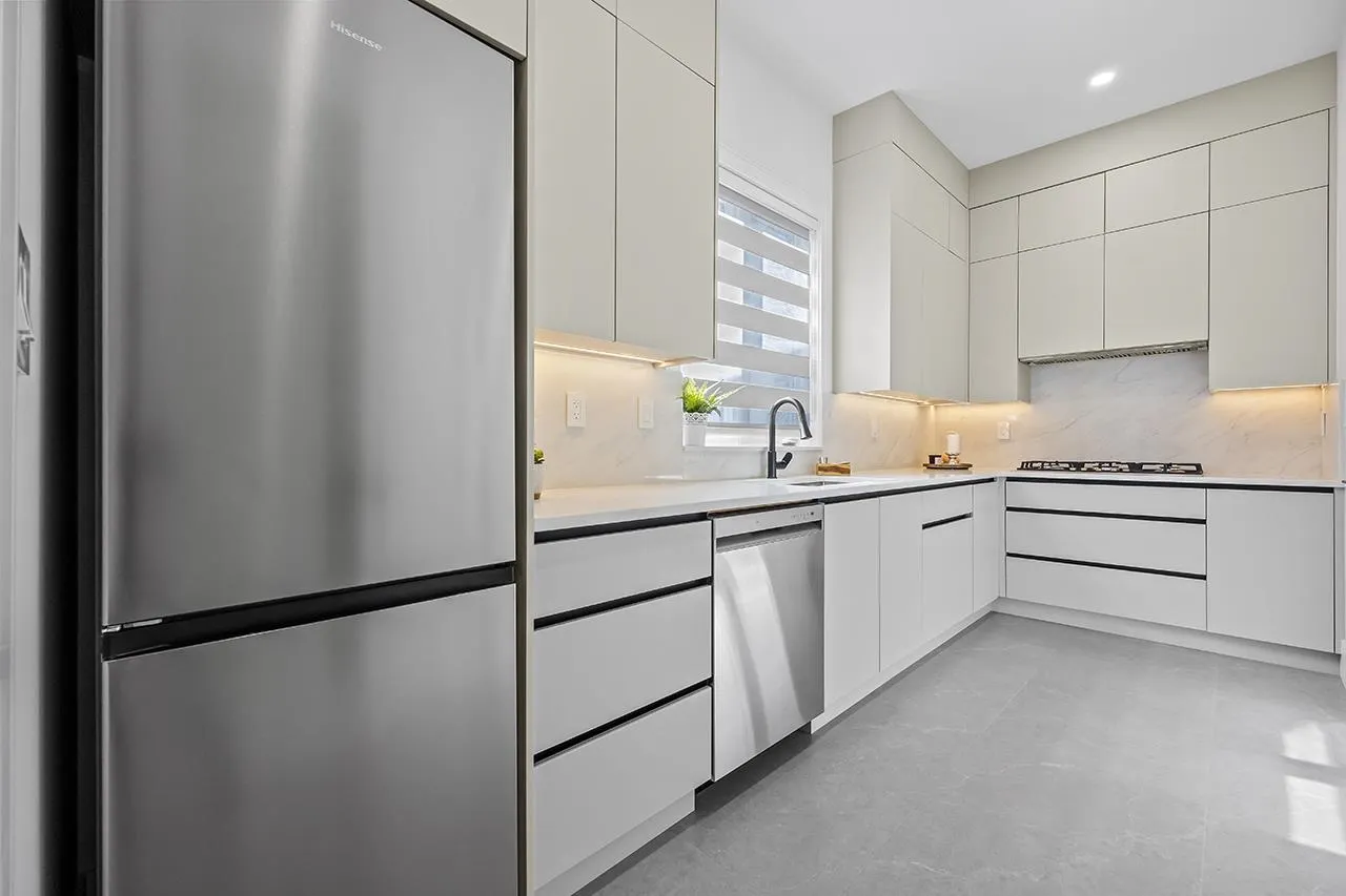 687 Folsom Street