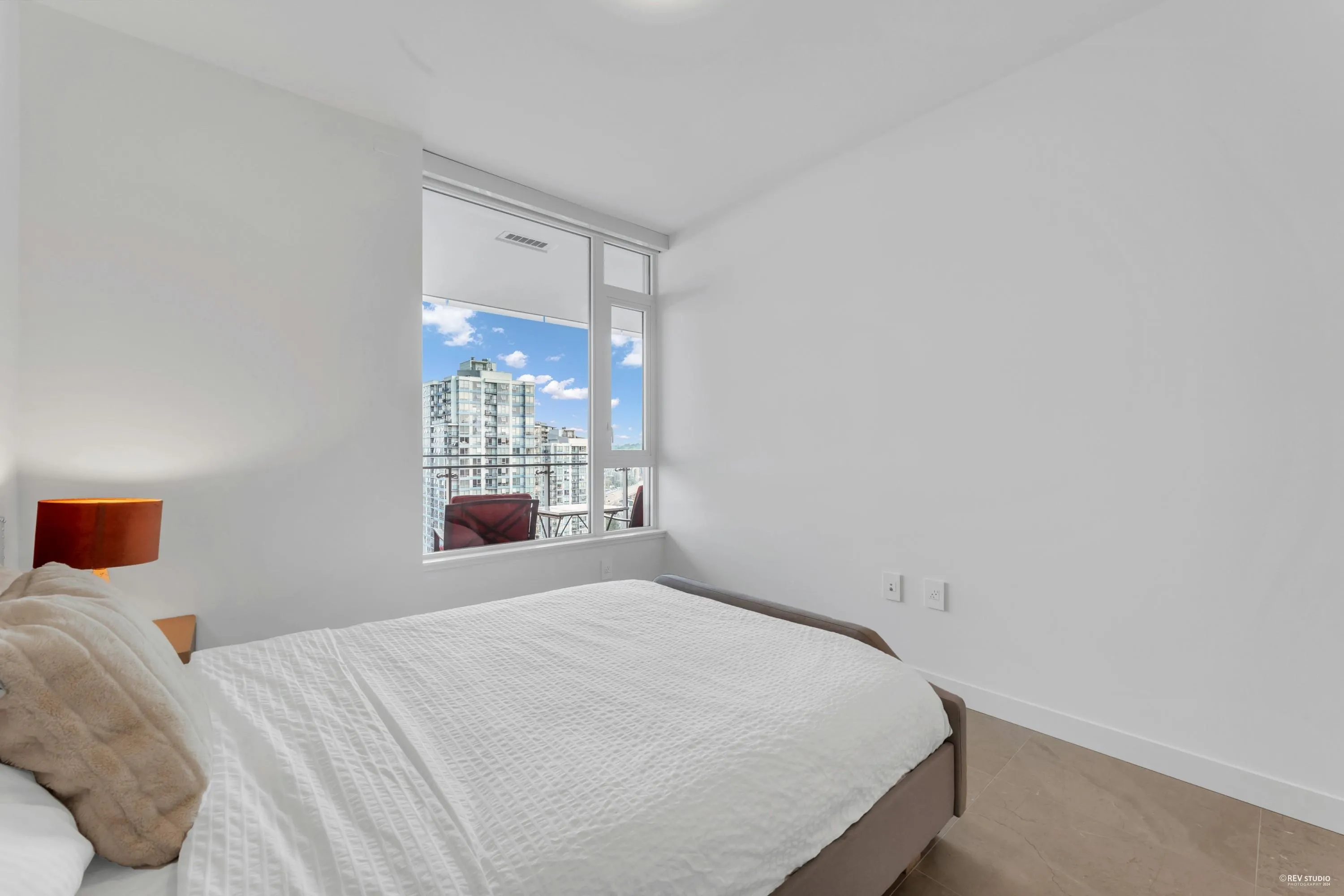 2103 885 Cambie Street