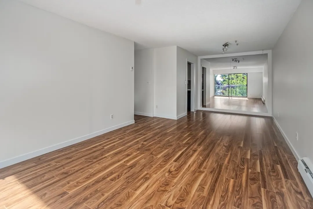 312 8760 No. 1 Road