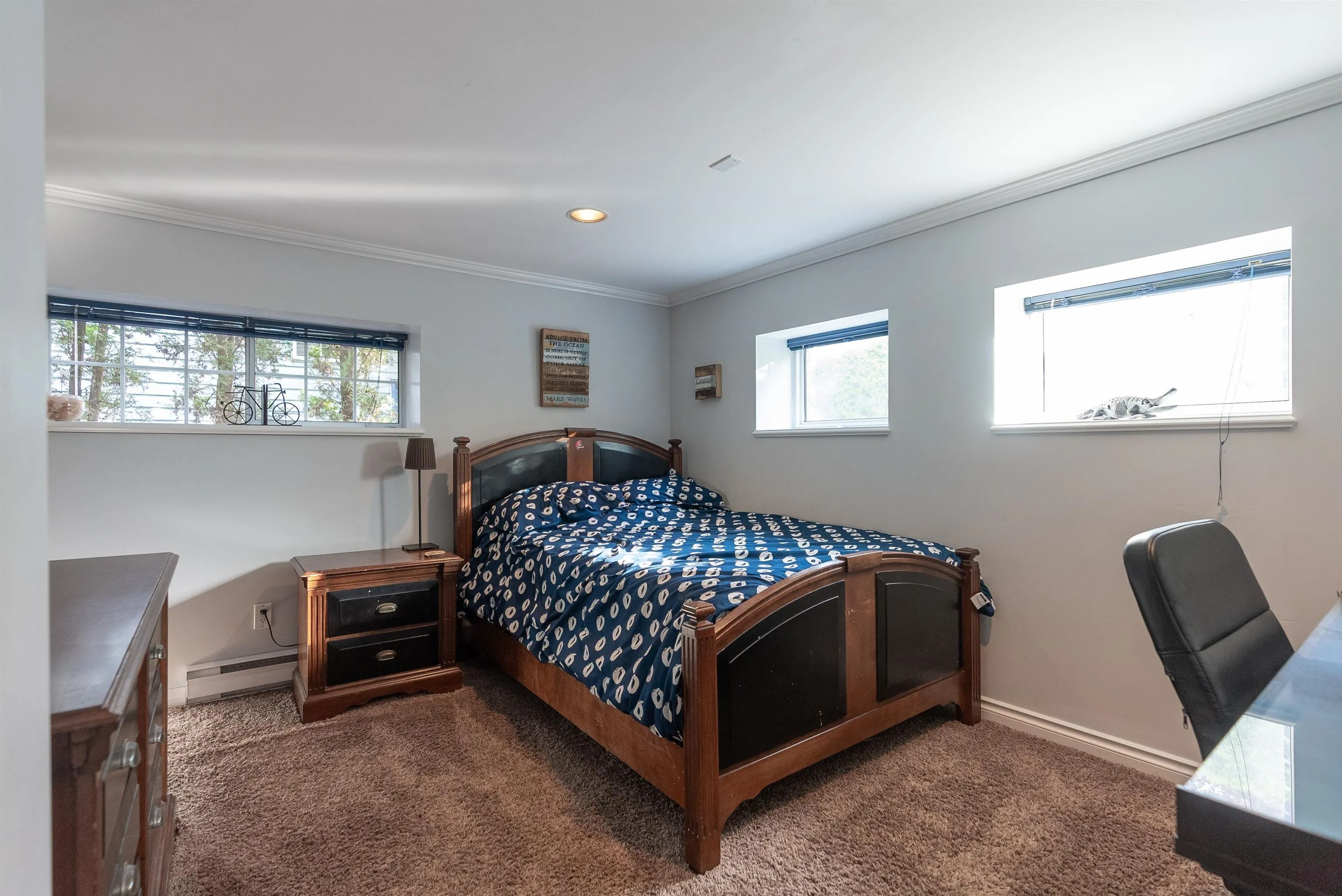 318 Roche Point Drive