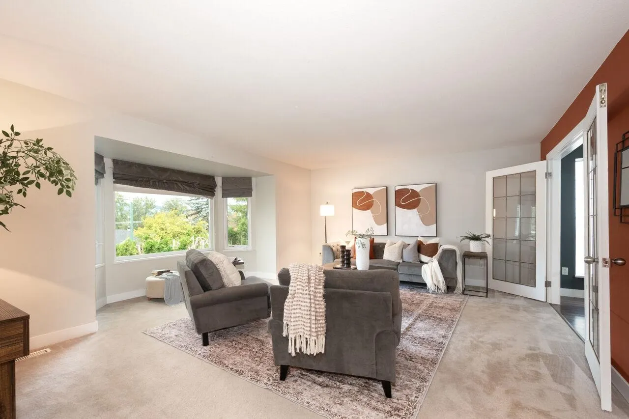 3164 Pier Drive