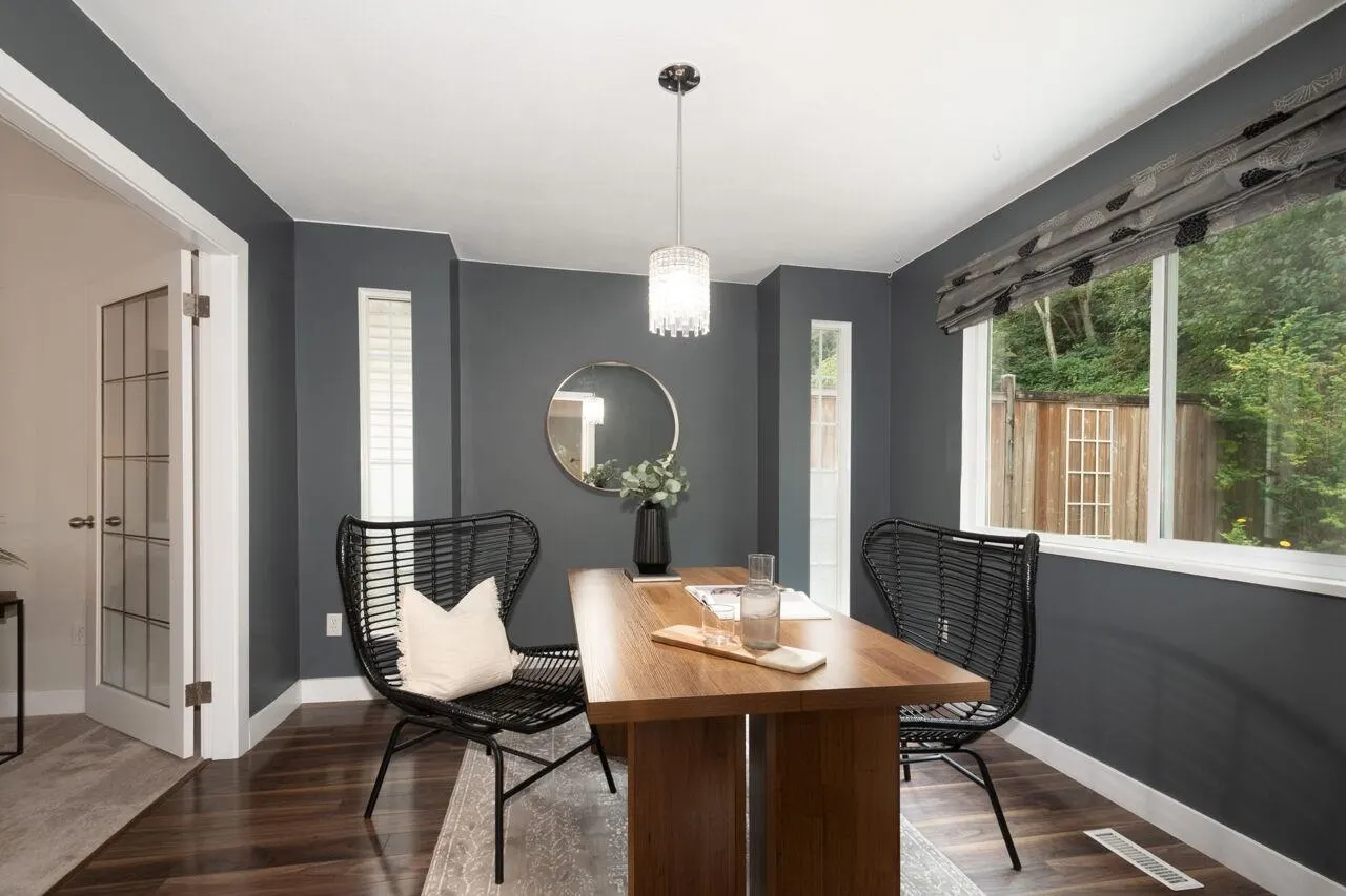 3164 Pier Drive