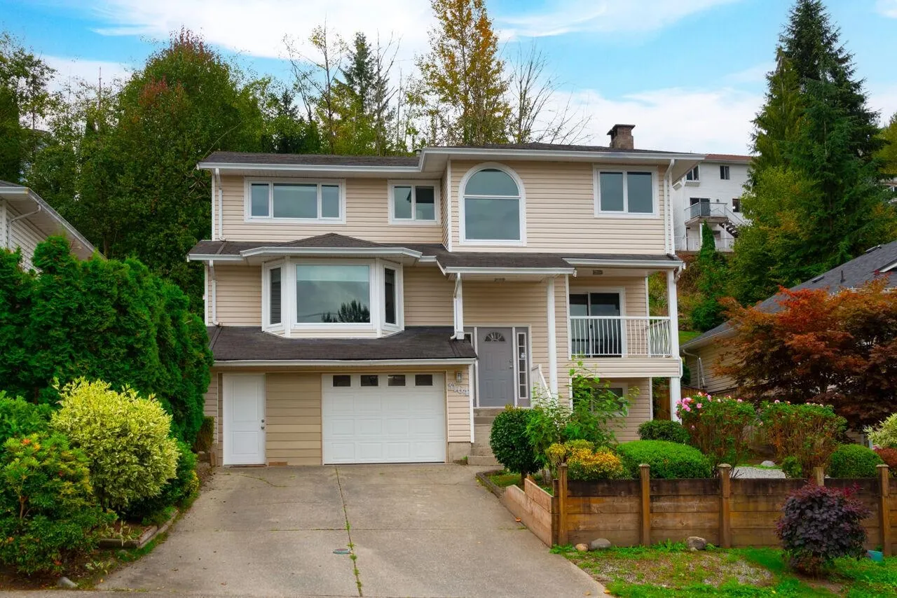 3164 Pier Drive