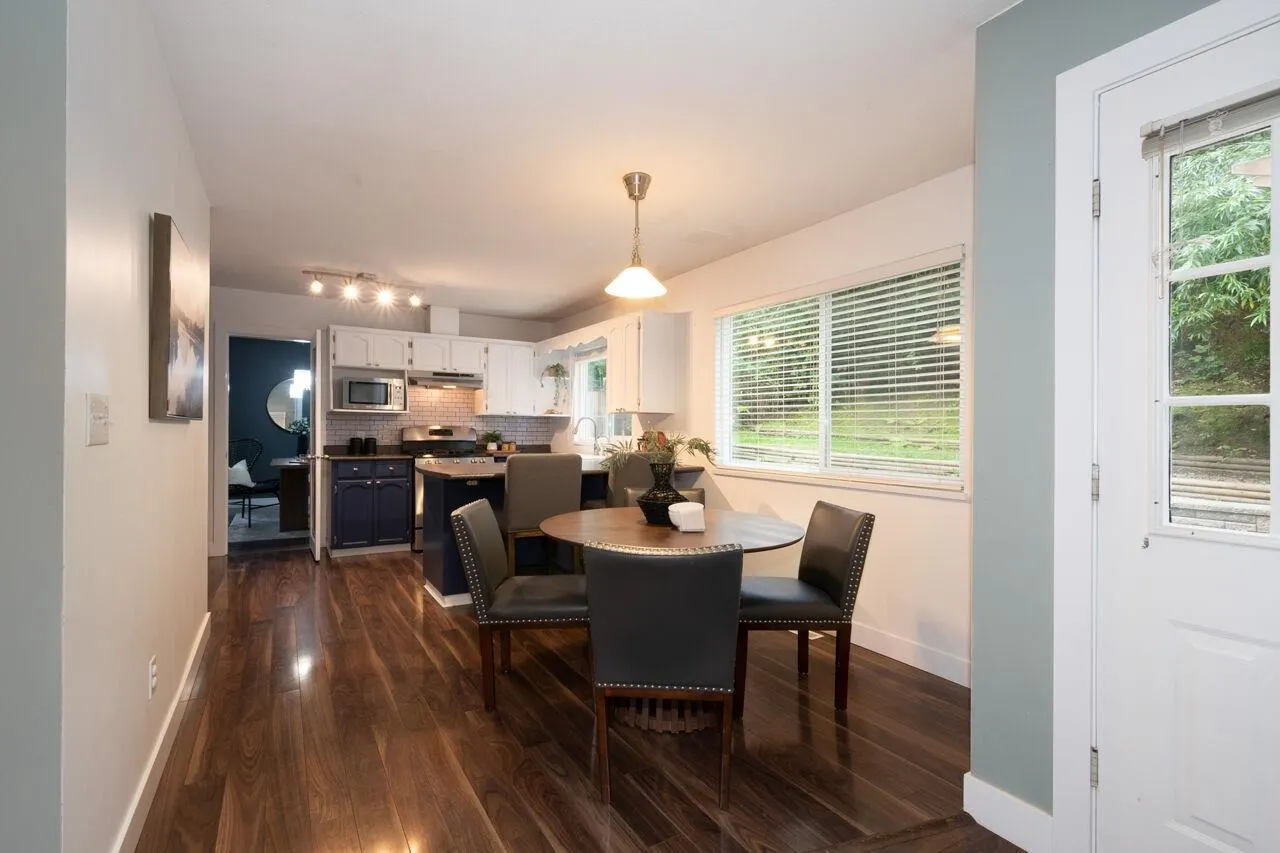3164 Pier Drive