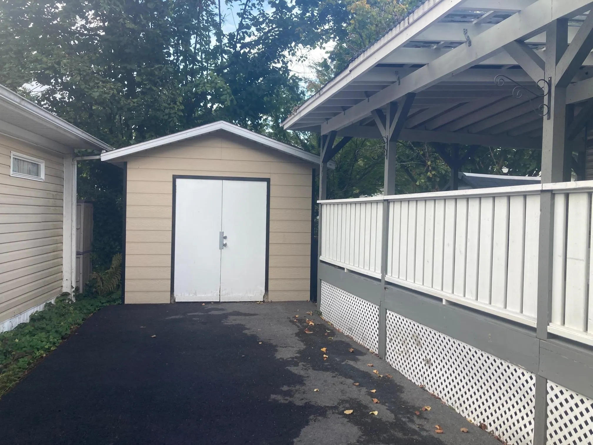 247 Tomahawk Avenue