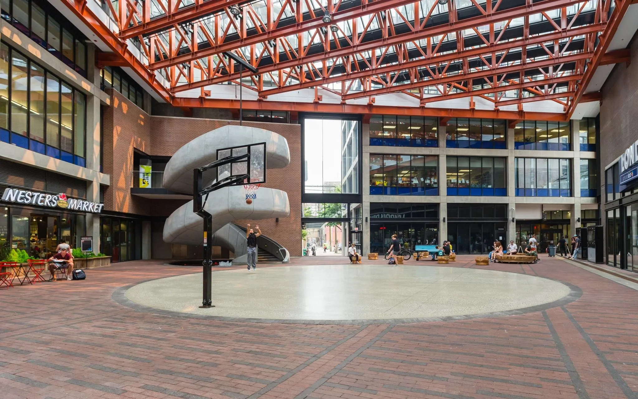 2705 108 W Cordova Street
